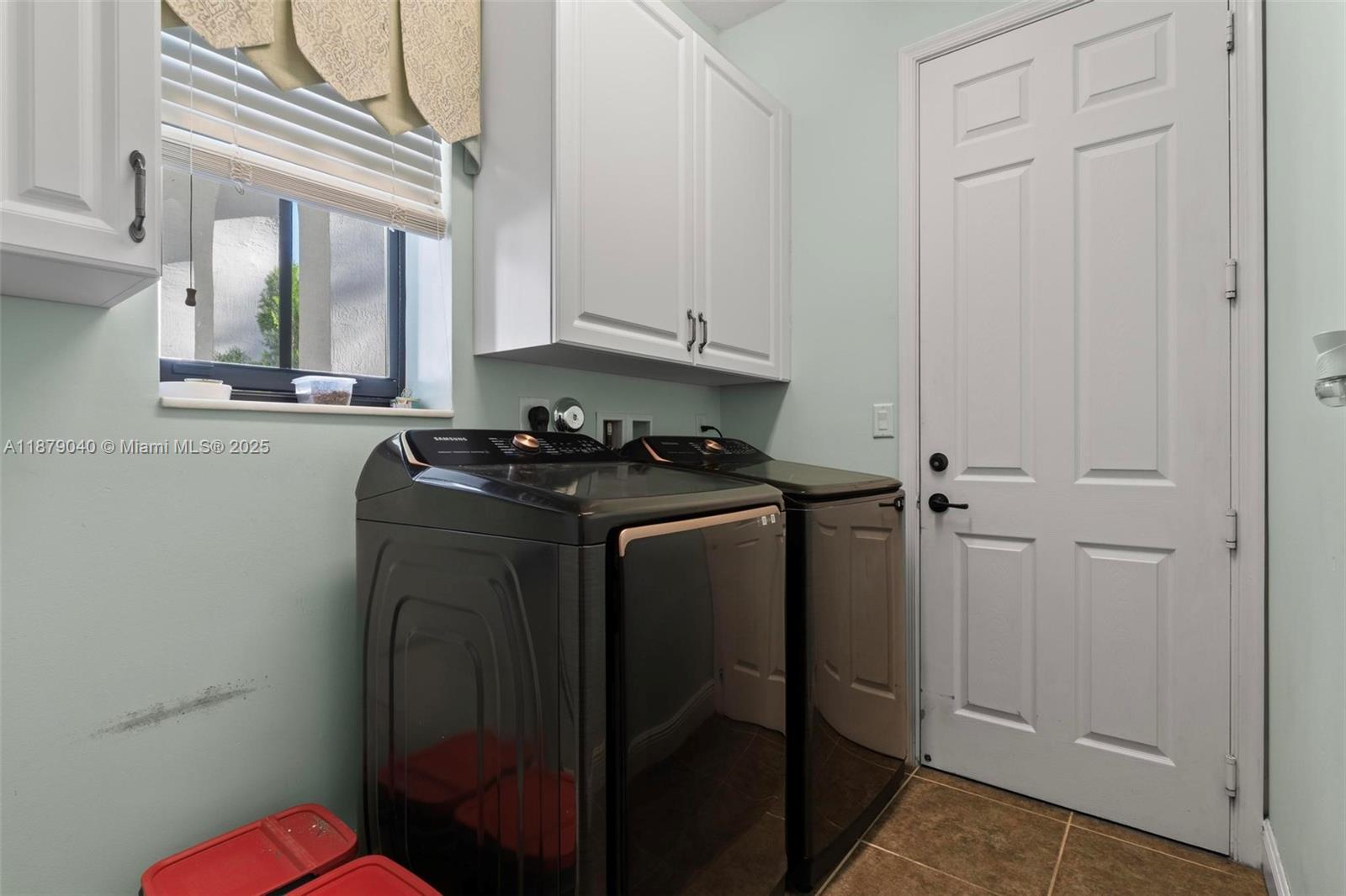 MONTERRA PLAT - Residential Lease