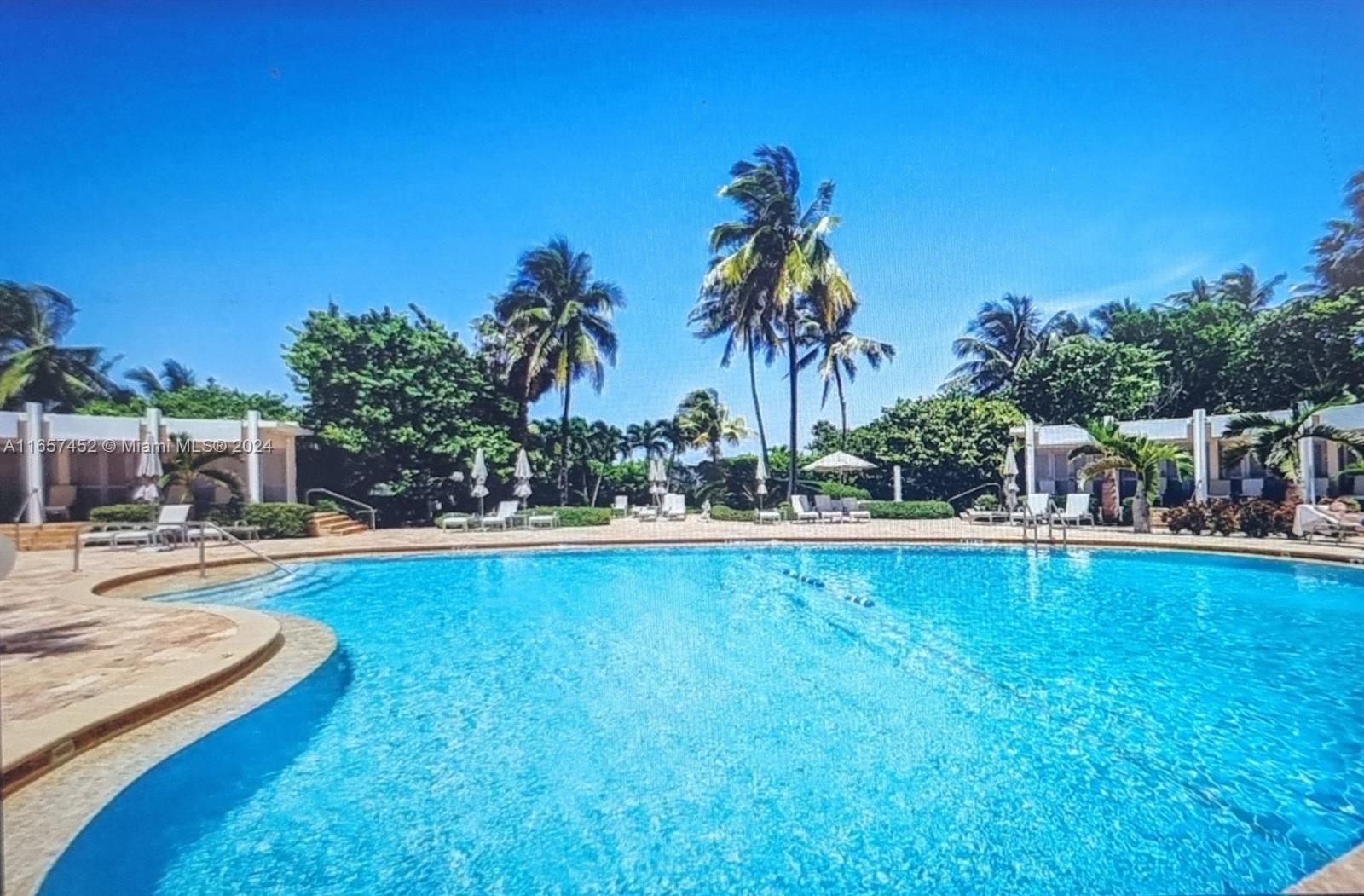 CRYSTAL HOUSE CONDO - Residential