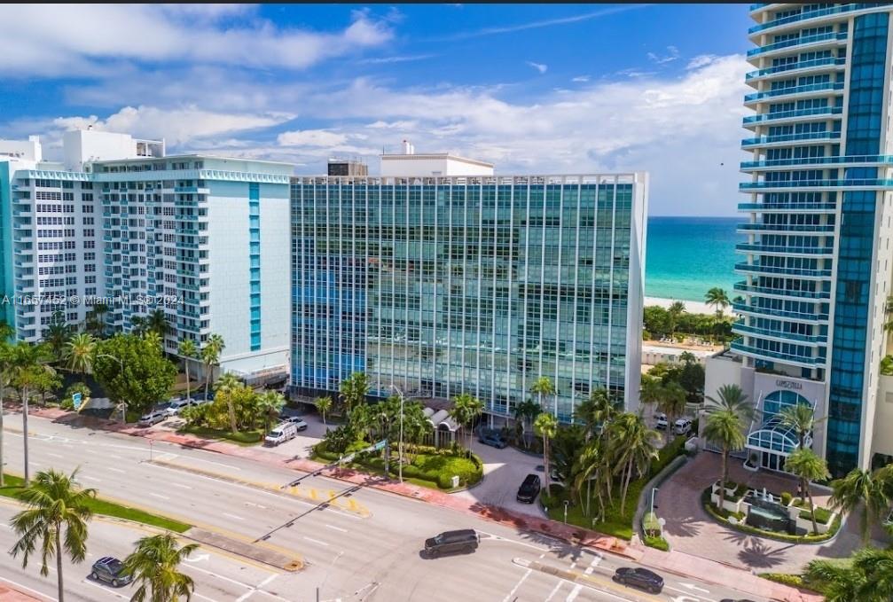 CRYSTAL HOUSE CONDO - Residential