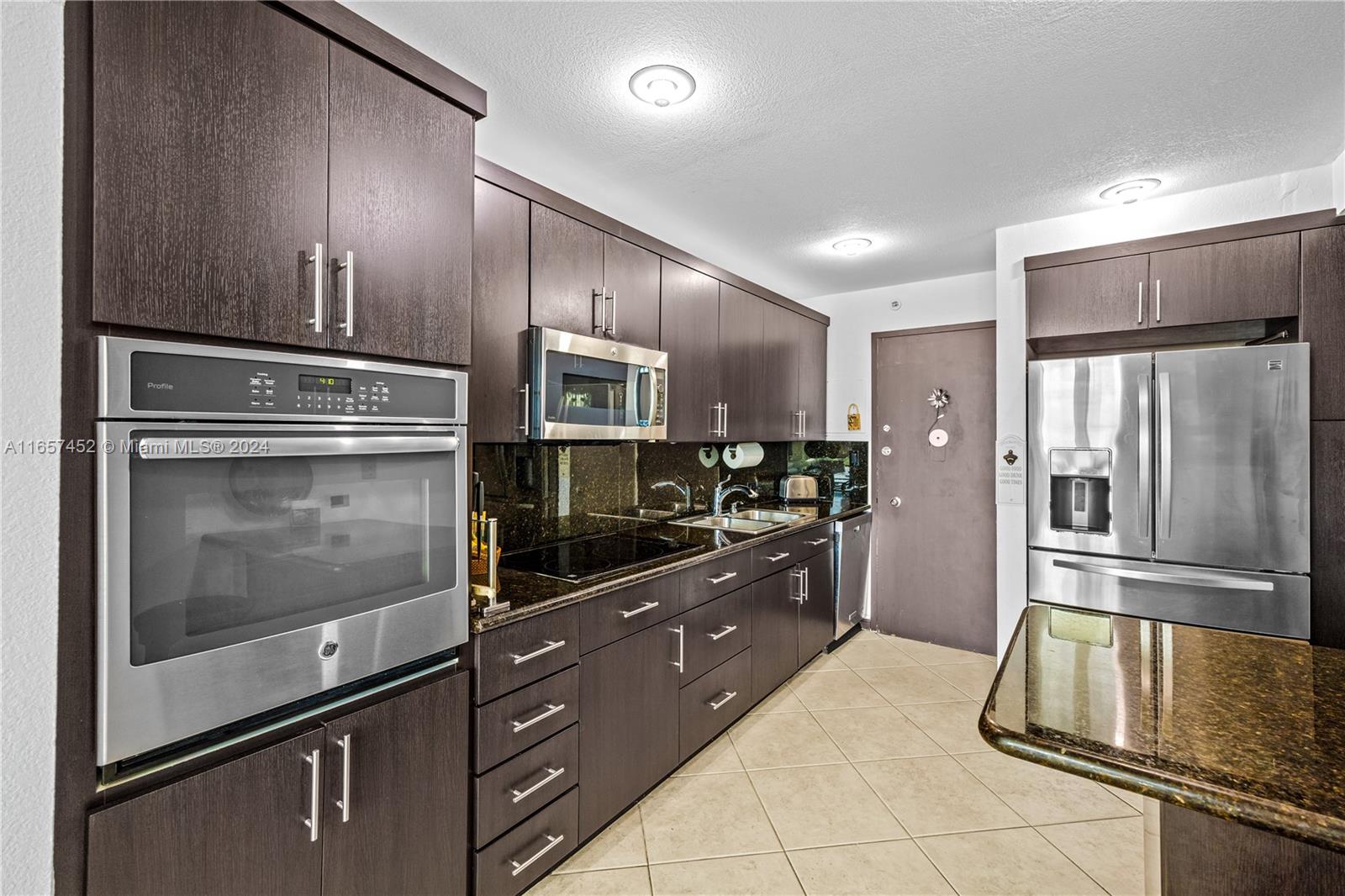 CRYSTAL HOUSE CONDO - Residential