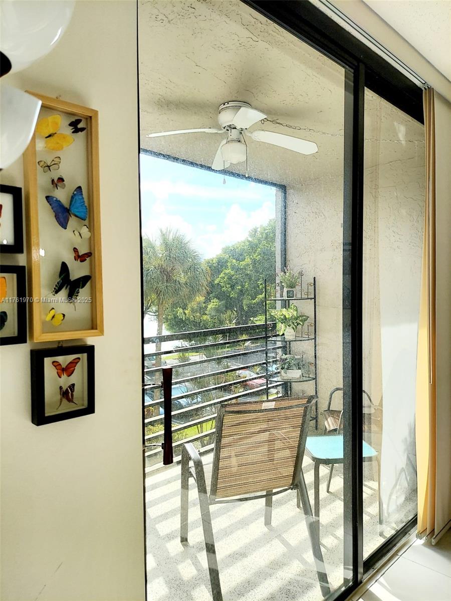 COLONY POINT 6 CONDO - Residential