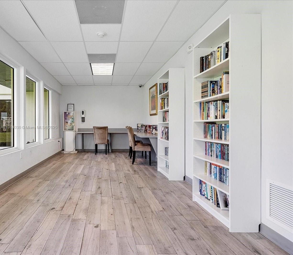 WATERGATE CONDOMINIUM NO - Residential Lease