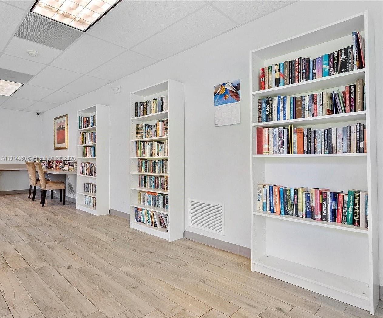 WATERGATE CONDOMINIUM NO - Residential Lease