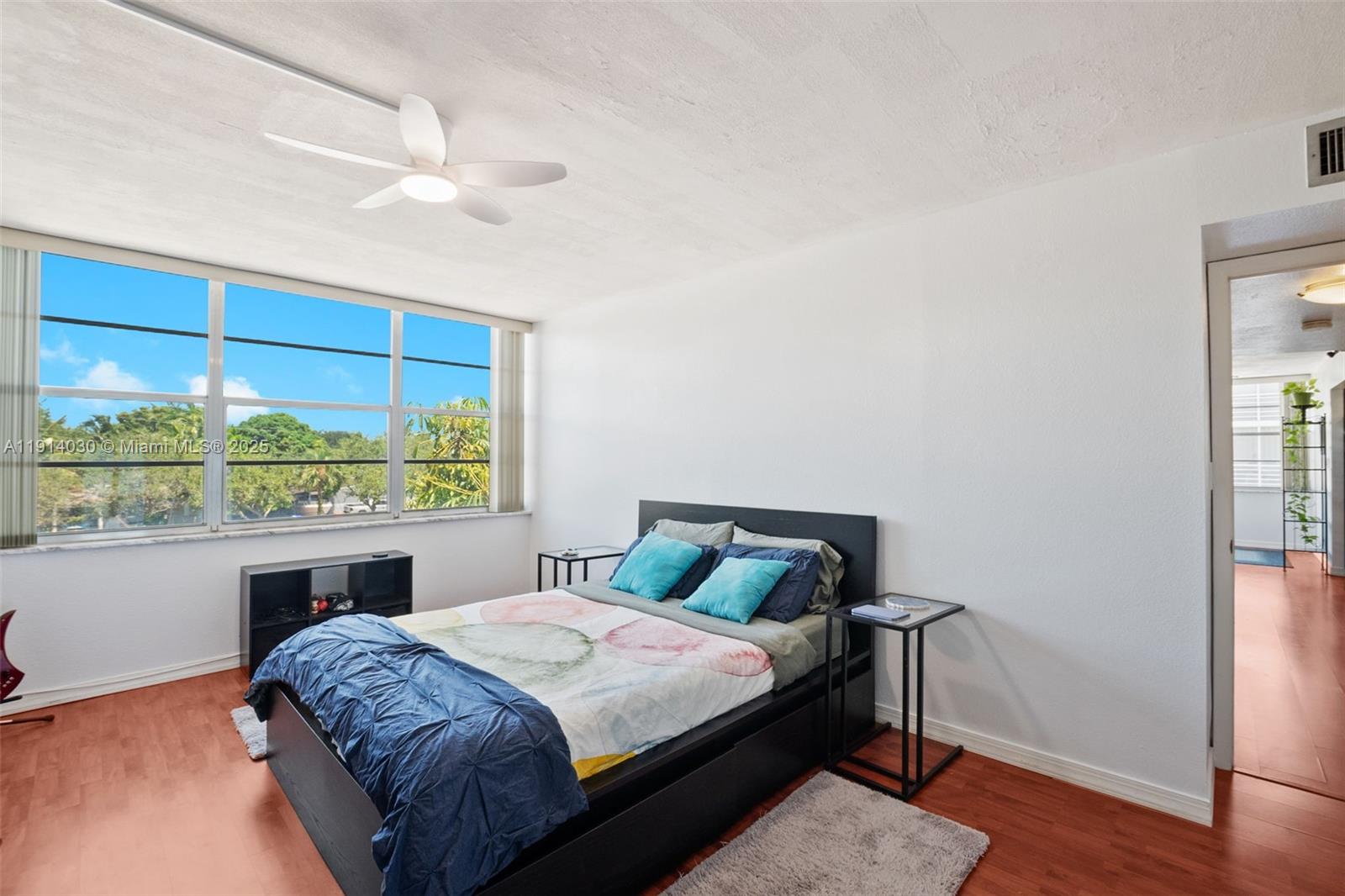 WATERGATE CONDOMINIUM NO - Residential Lease