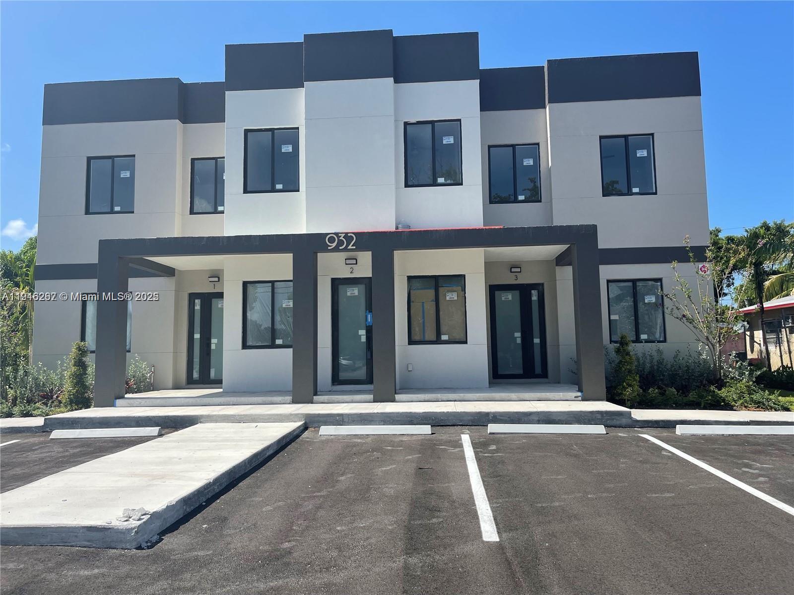 GOLDEN HEIGHTS 4-9 - Residential Lease