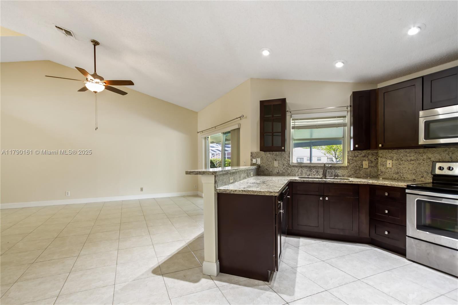 FOREST RIDGE SINGLE FAMIL - Residential