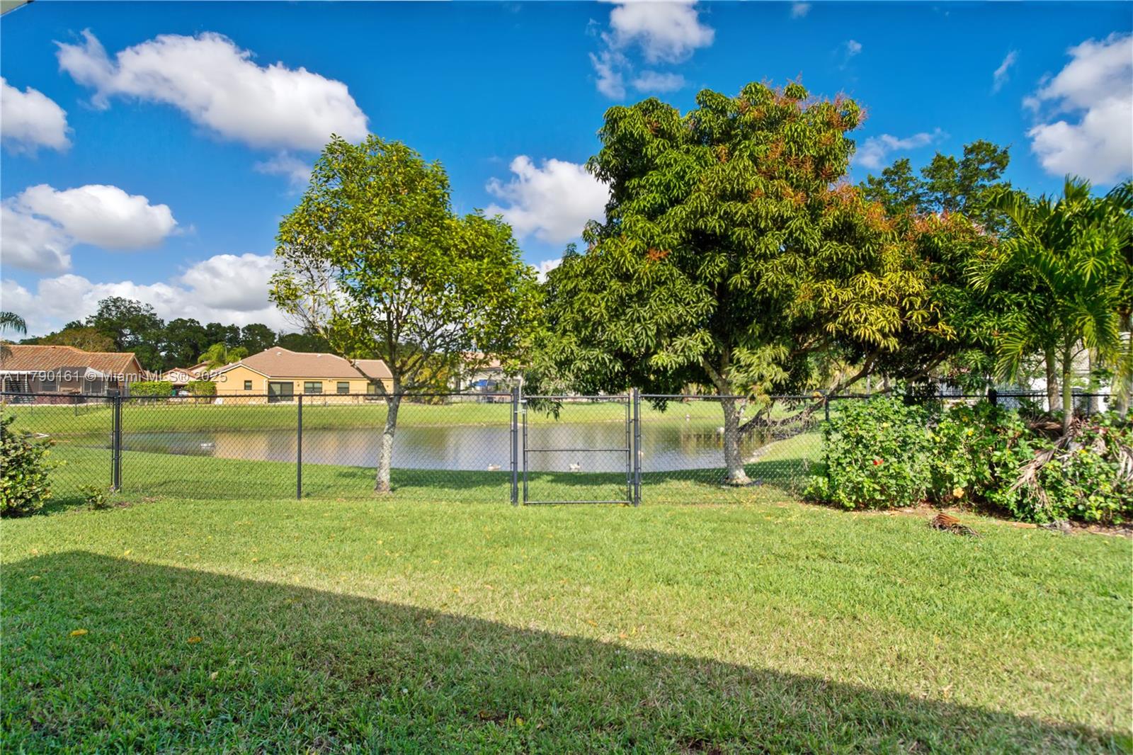 FOREST RIDGE SINGLE FAMIL - Residential