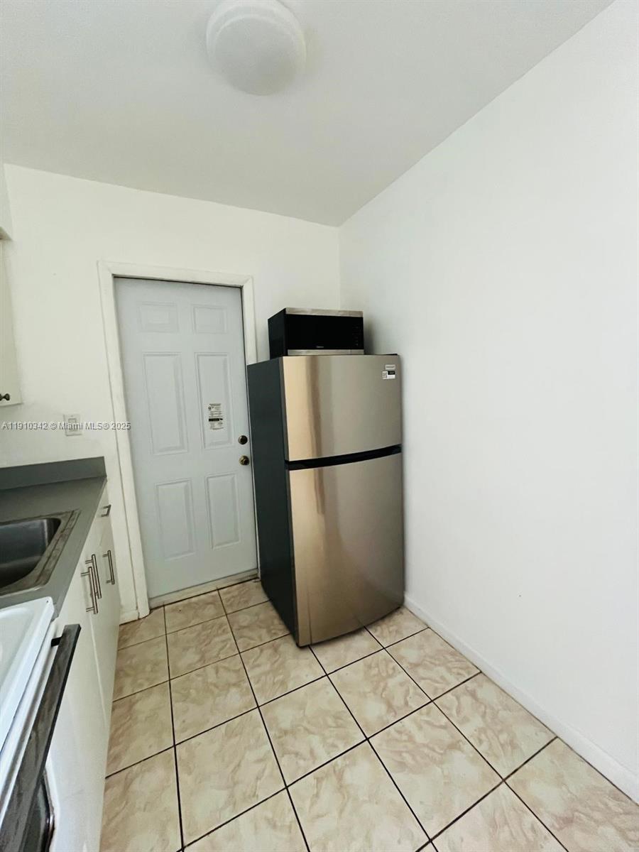 WEST MOORLAND - Residential Lease