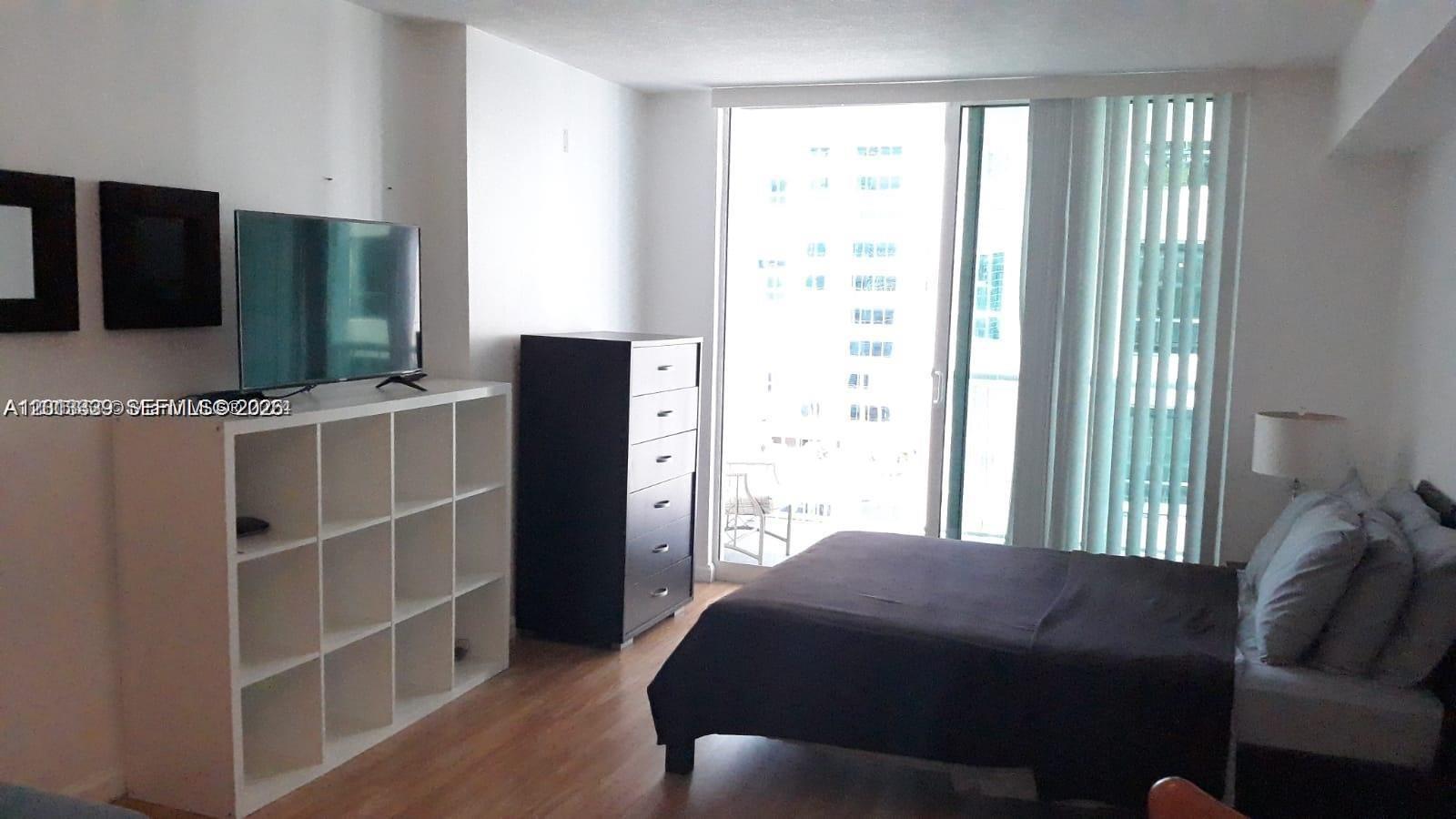 1200 Brickell Bay Dr 2716