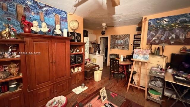 1275 Marseille Dr 40