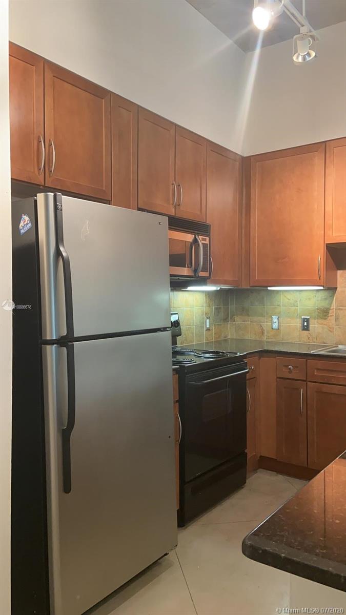 CITE CONDO - Residential Lease