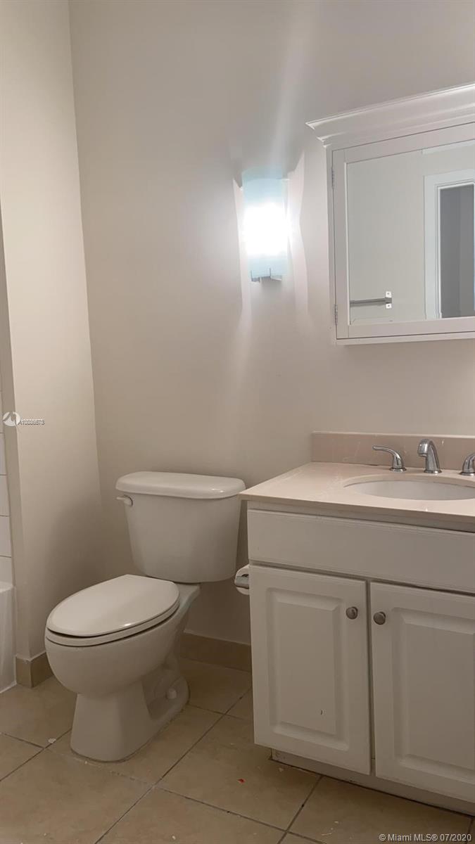 CITE CONDO - Residential Lease