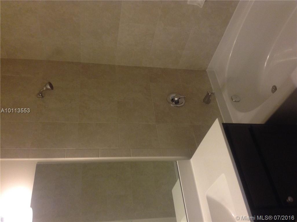 ADAGIO - Residential Lease