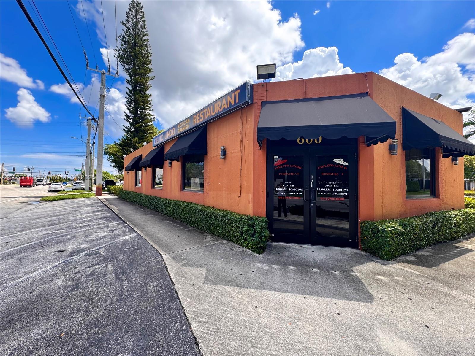 Conveniently located at the corner of South Dixie Hwy and SW 6th St., this restaurant has been a landmark of the neighborhood for the past 40 years. The property allows for plenty of room to expand both the building and the parking. As Pompano Beach undergoes its transformation, this property has a perfect location.
The sale includes the building with a fully equipped kitchen, land and a 4 COP quota liquor license. The 4COP Quota Liquor License is easily the most highly coveted and valuable Florida Liquor License due to the ability to allow a Licensee to sell beer, wine and full spirits for either consumption on premise or by package without any food sale restrictions and generally held by bars, nightclubs or other establishments that wish to serve full alcohol.