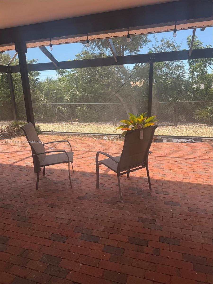 MARCO BEACH UNIT 5 - Residential