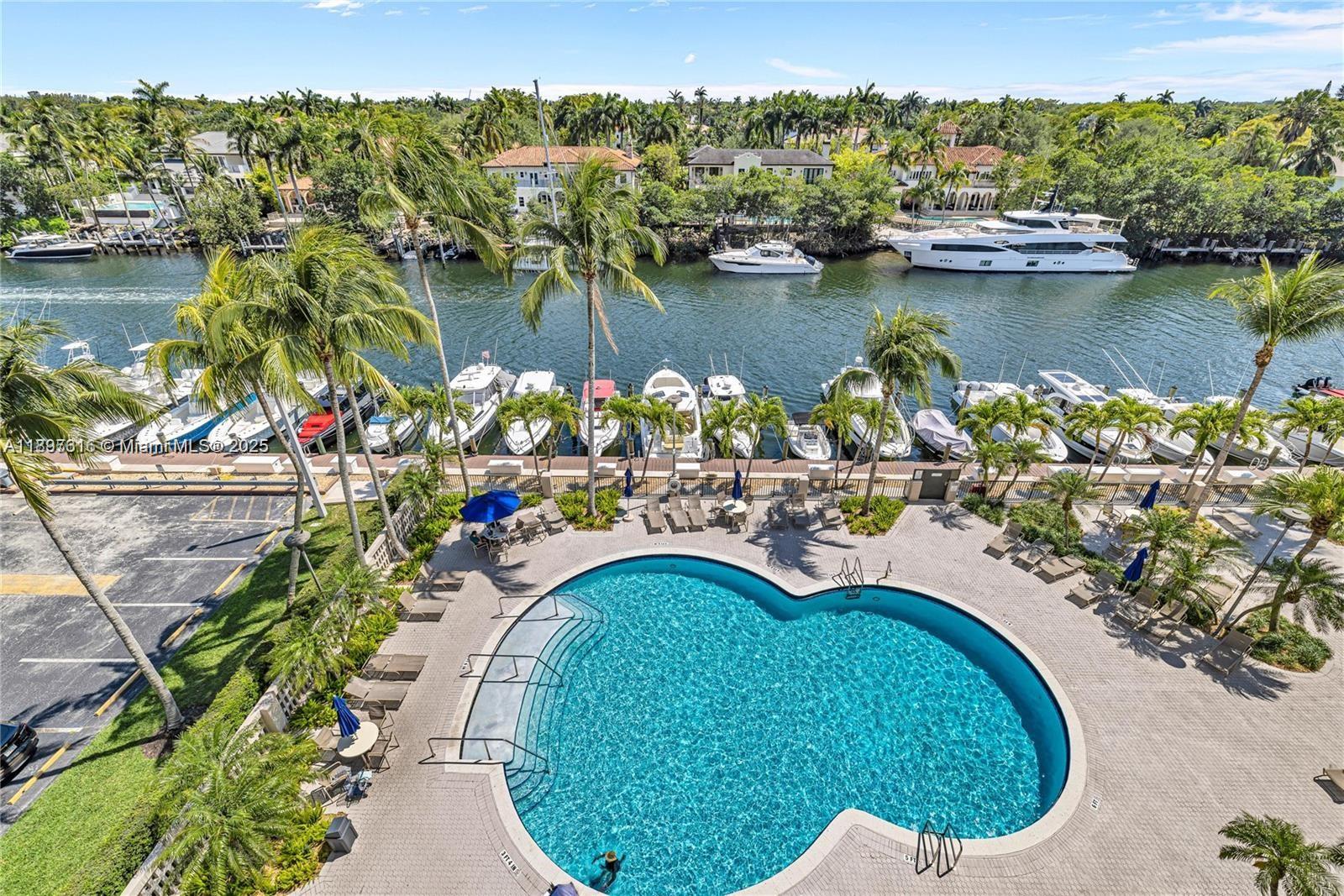 GABLES WATERWAY TOWERS CO - Residential