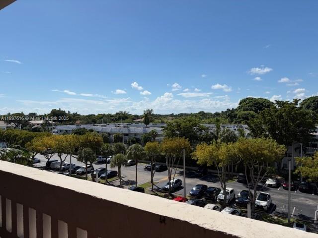 GABLES WATERWAY TOWERS CO - Residential