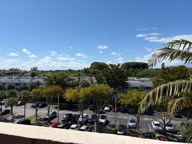 GABLES WATERWAY TOWERS CO - Residential