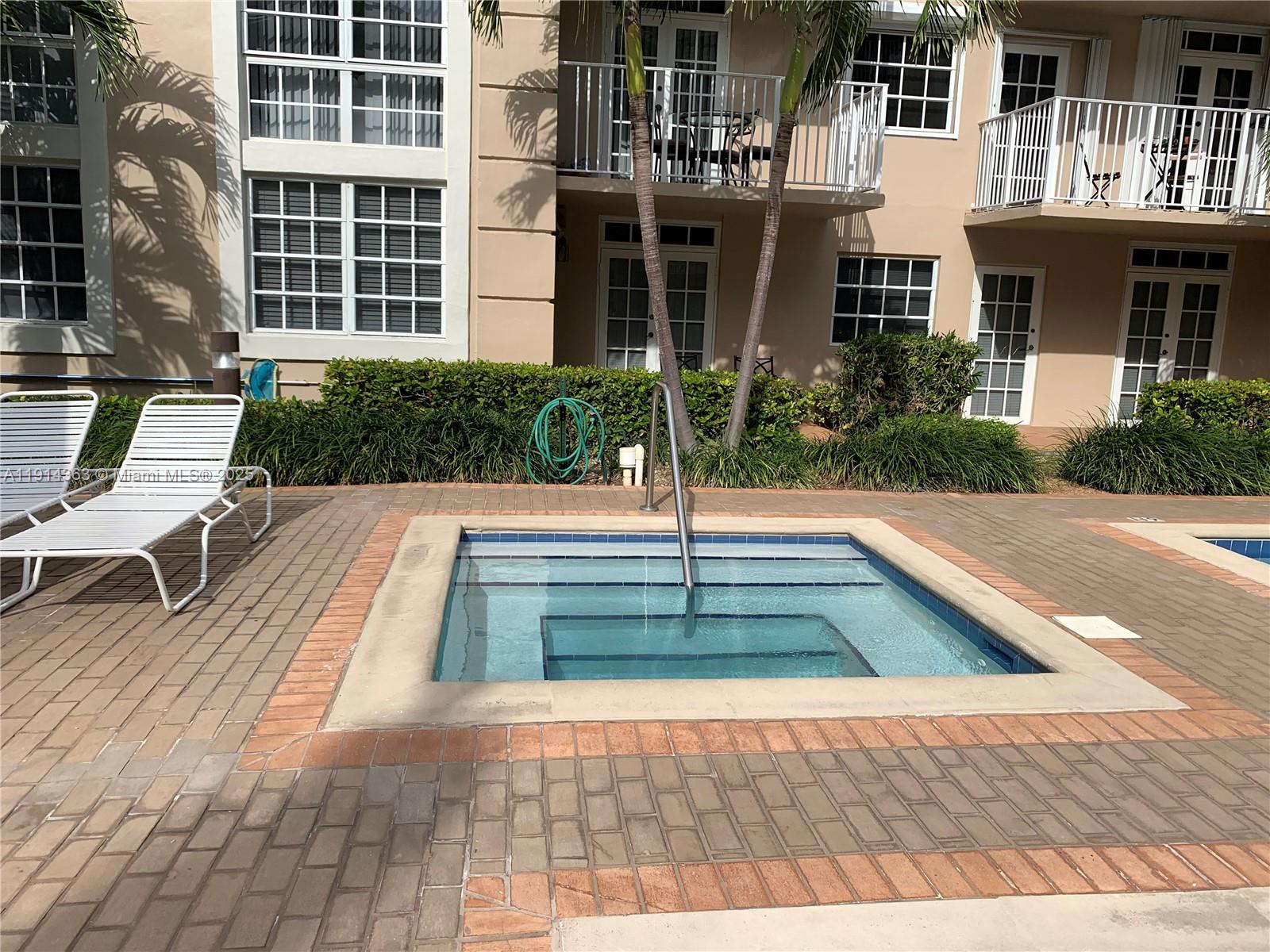 UNIVERSITY INN CONDO - Residential Lease