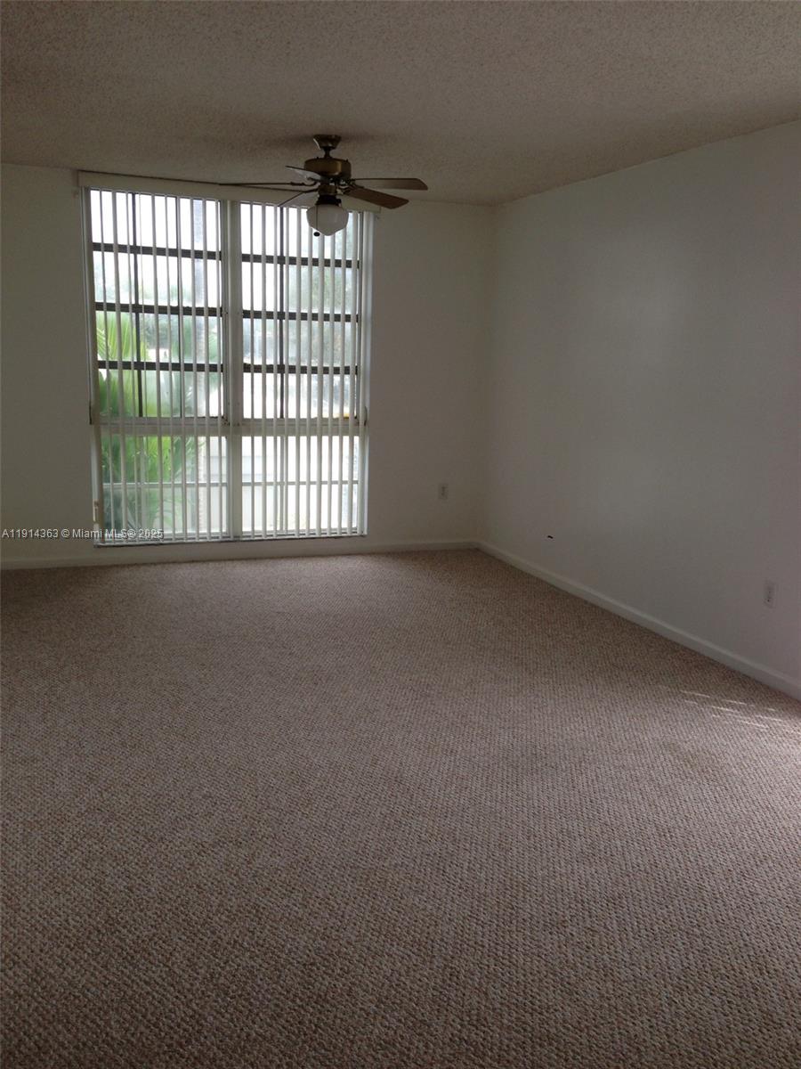 UNIVERSITY INN CONDO - Residential Lease