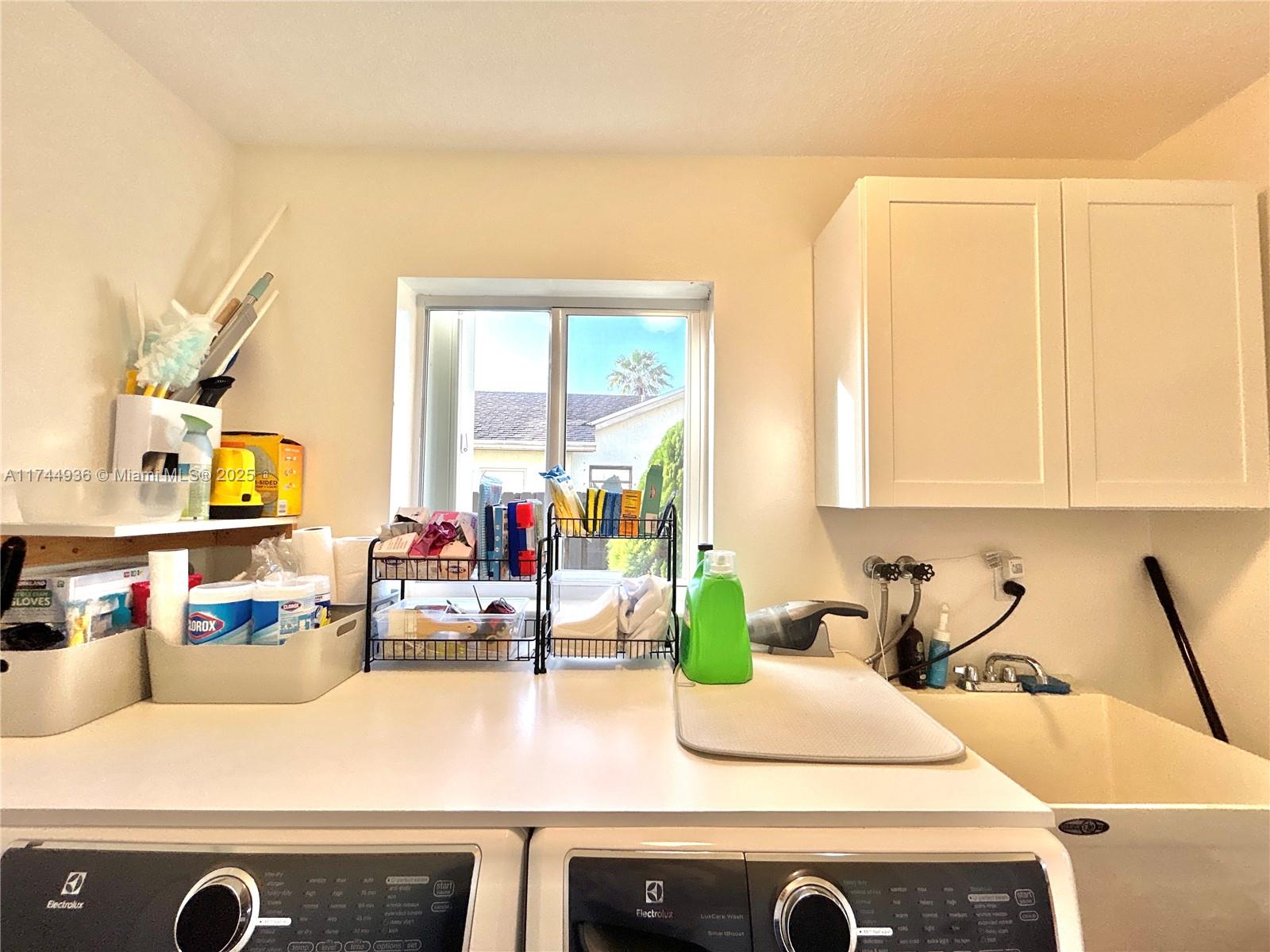 JACARANDA LAKES SECTION S - Residential