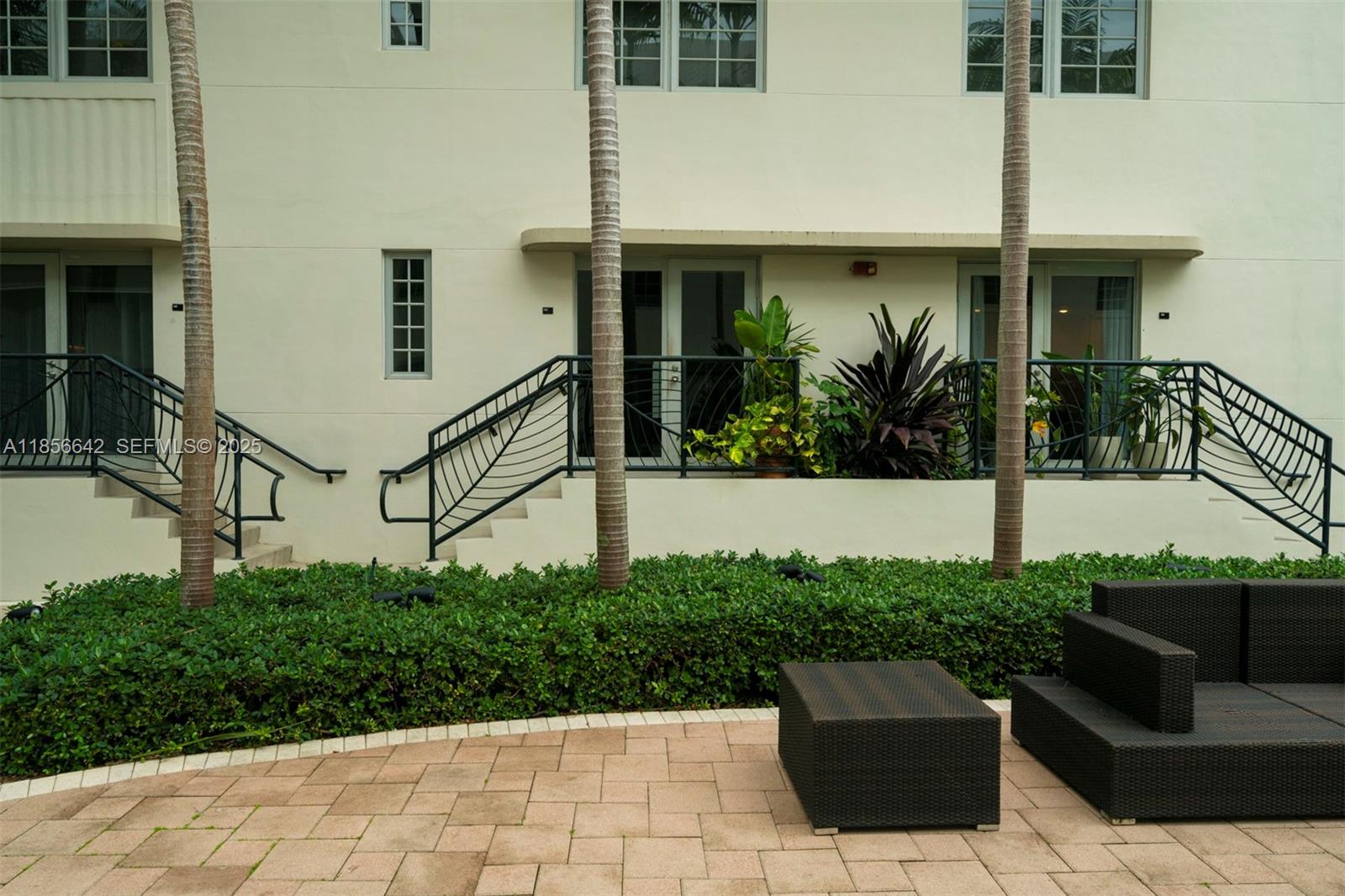 ARTECITY GOVERNOR CONDO - Residential