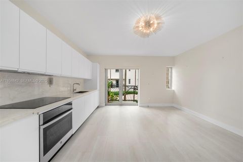 435 21st St 103 Miami Beach FL 33139