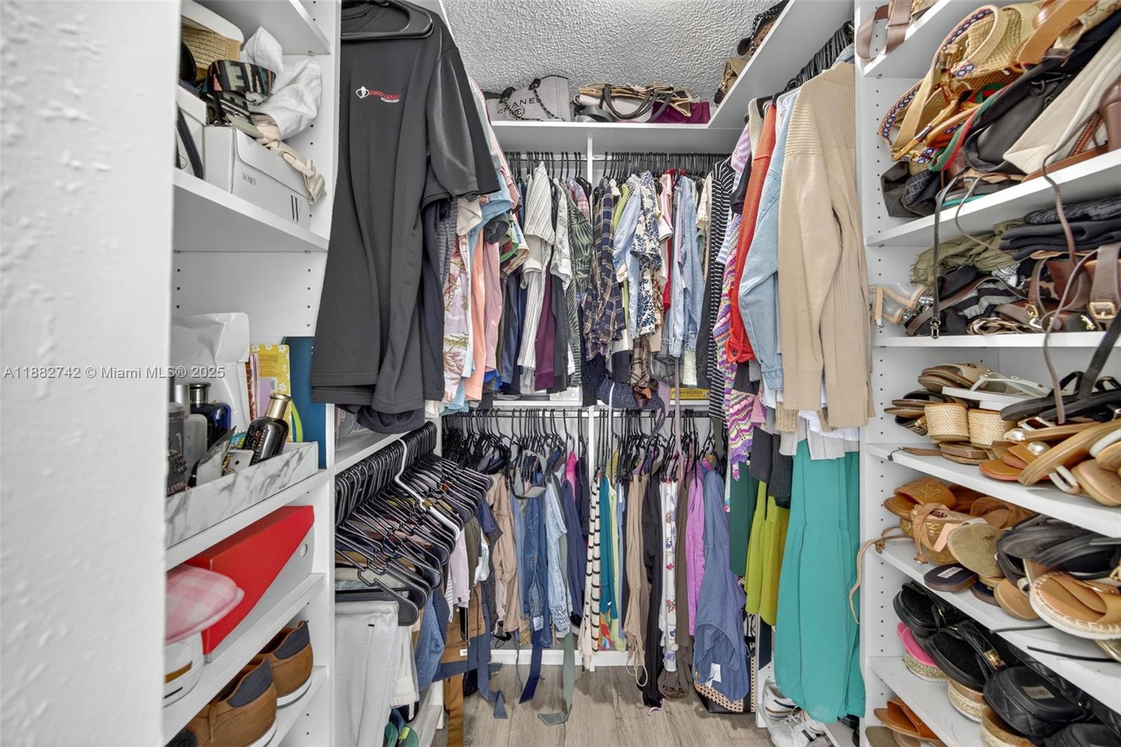 WESTWIND LAKES SEC 5 - Residential