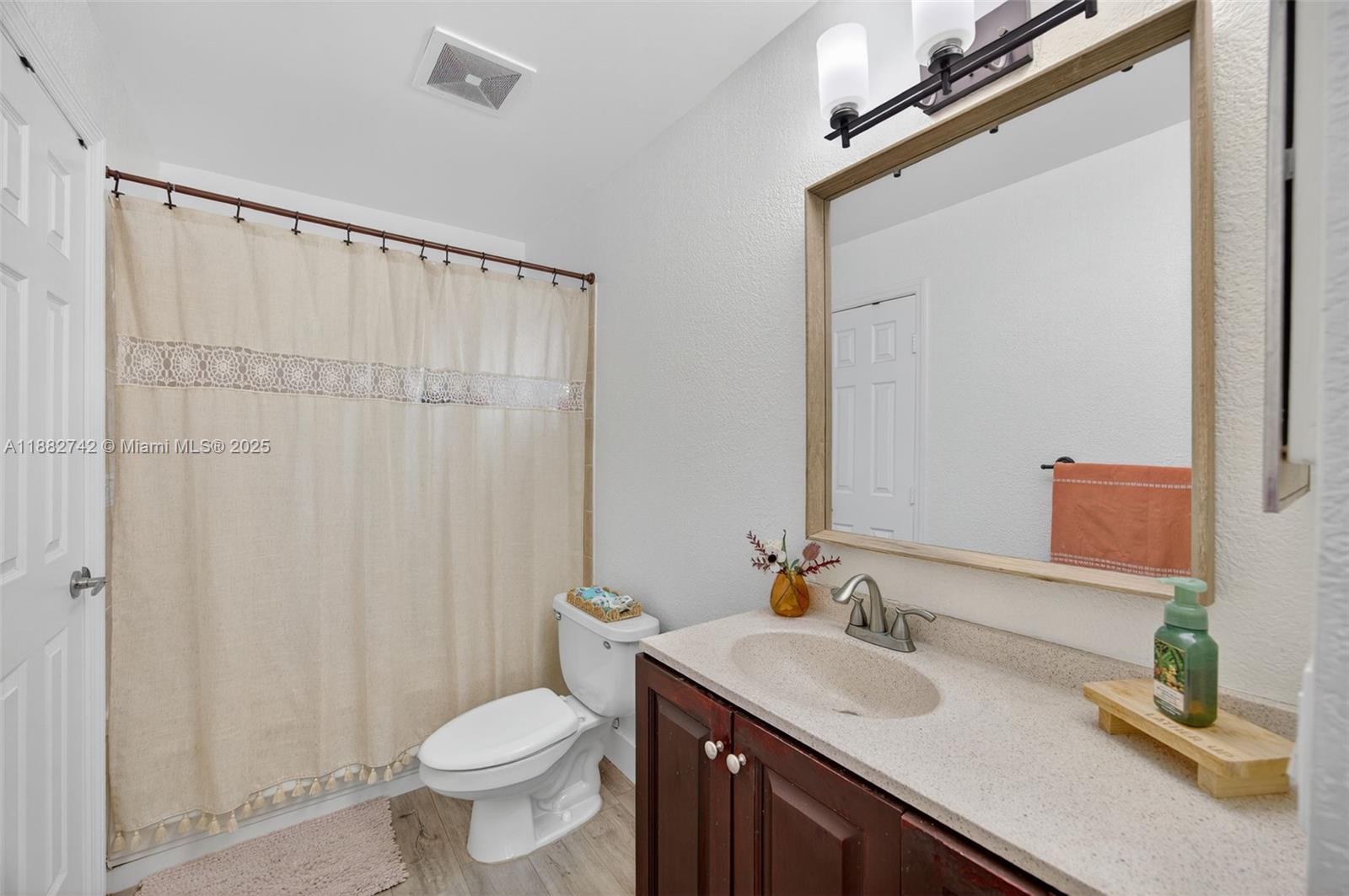 WESTWIND LAKES SEC 5 - Residential