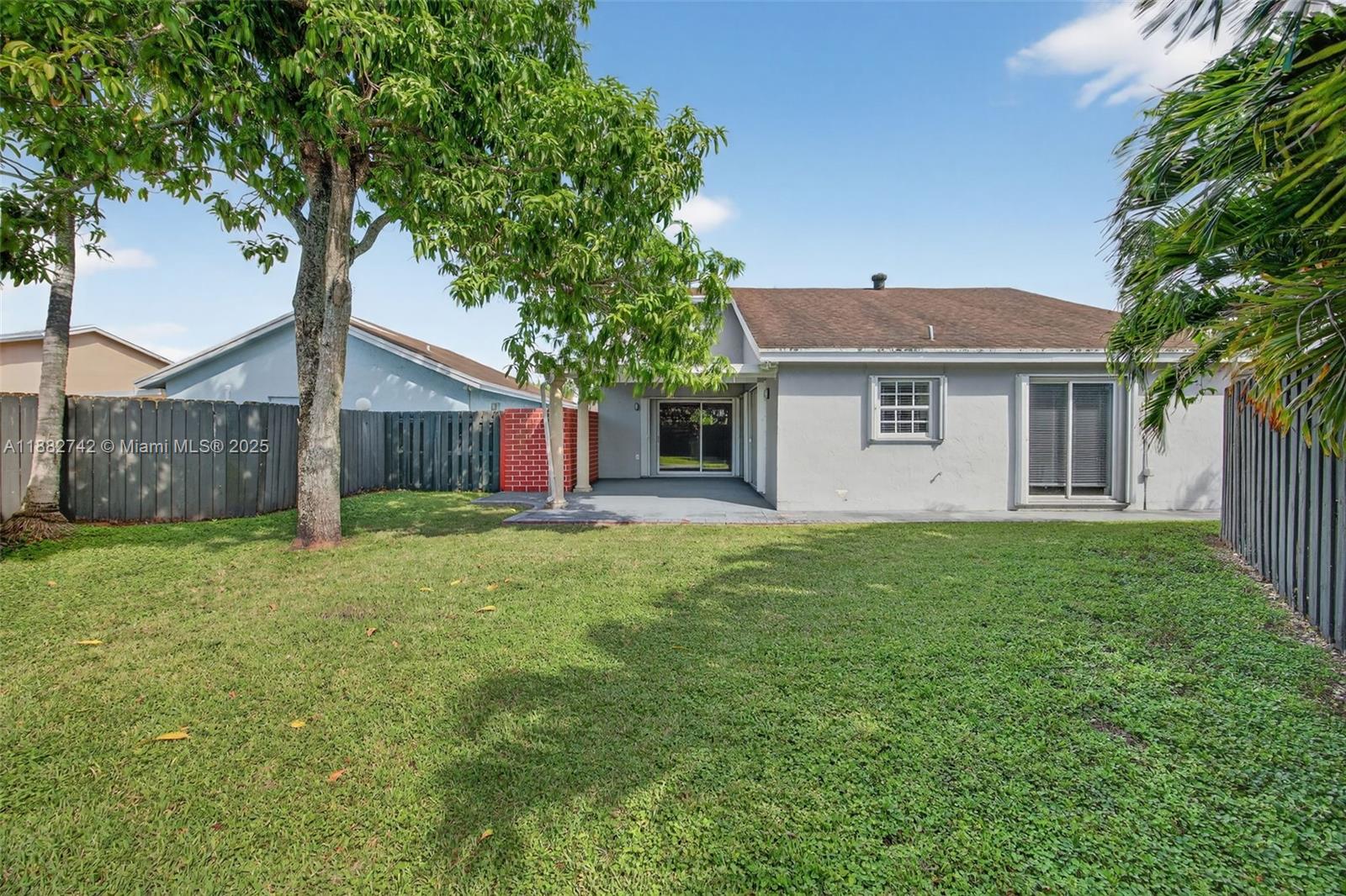 WESTWIND LAKES SEC 5 - Residential