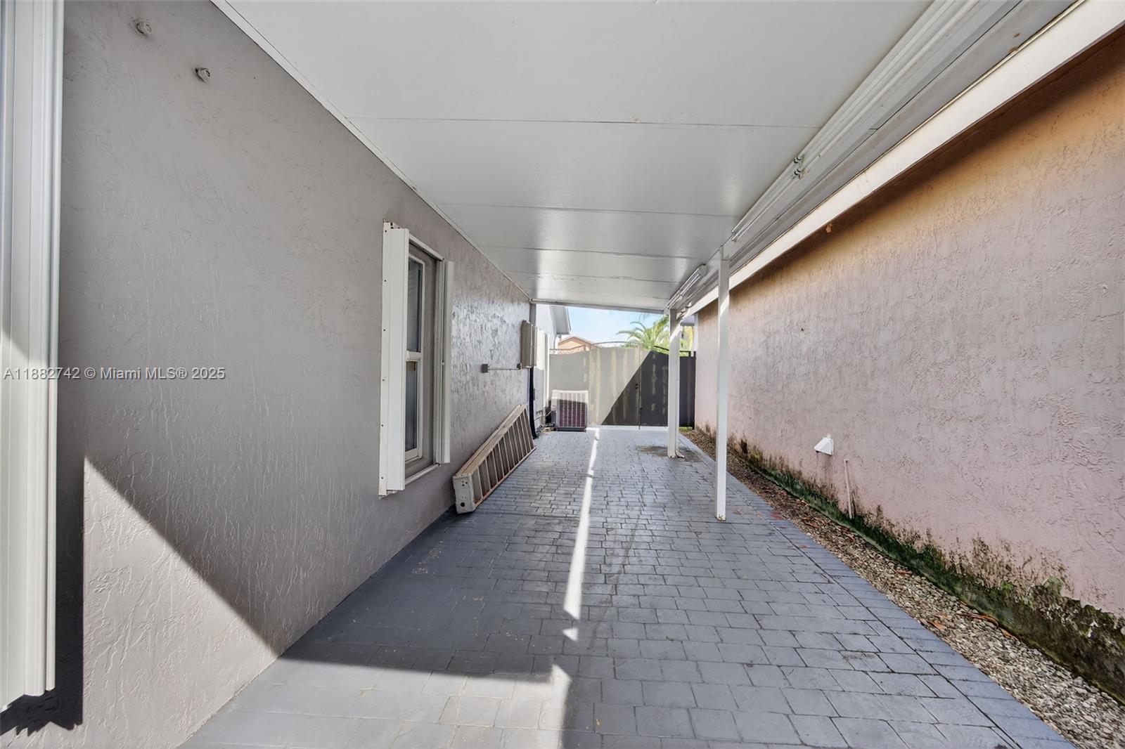 WESTWIND LAKES SEC 5 - Residential