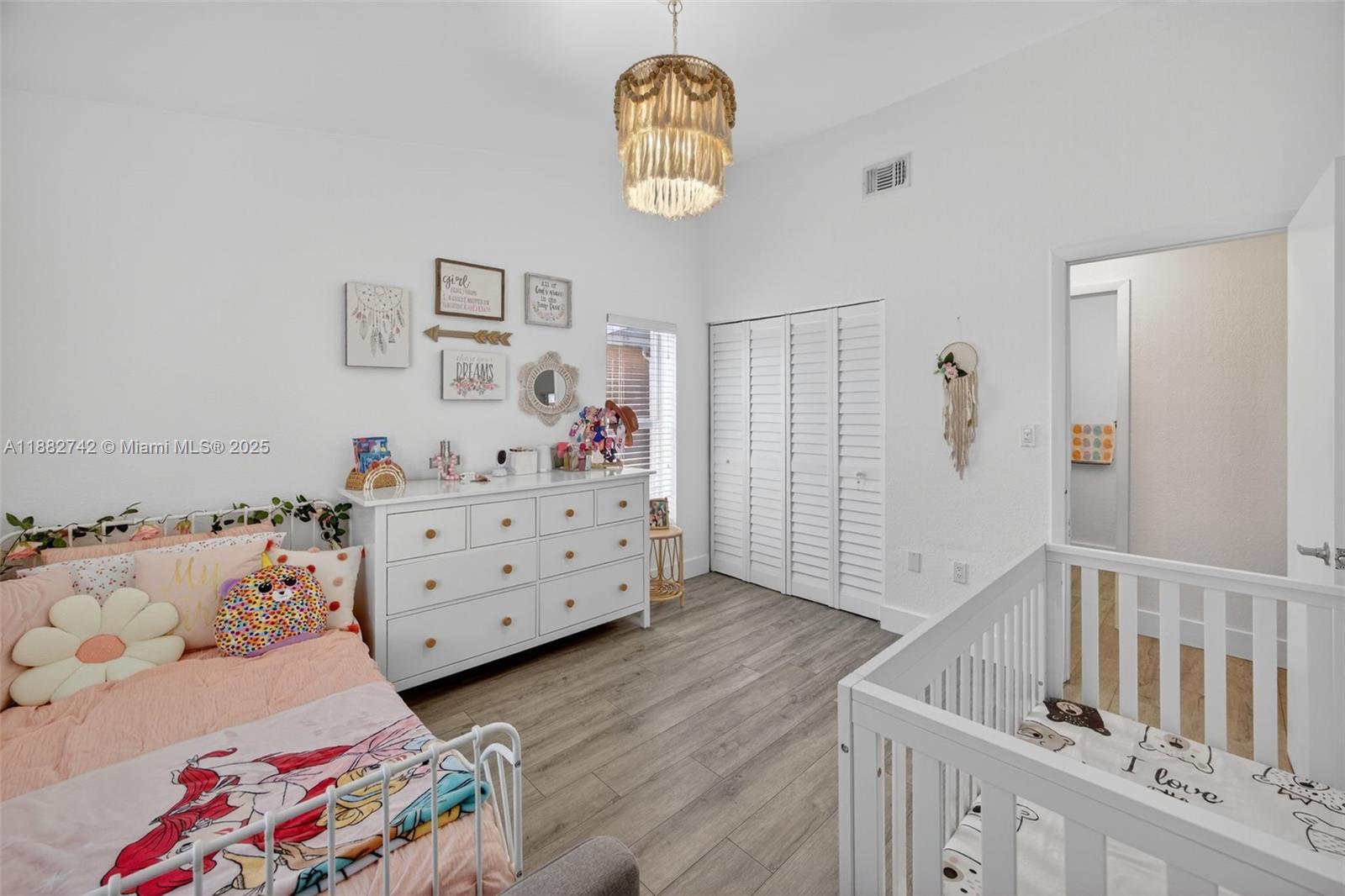 WESTWIND LAKES SEC 5 - Residential