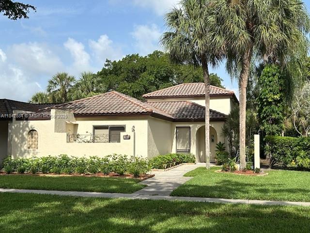 Beautiful 2BR/2BA villa just 1.5 miles from Boca Raton’s beaches! Located in gated Windwood, this updated end-unit features vaulted ceilings, granite counters, stainless appliances, and a private patio. No membership required! Enjoy pools, tennis, walking trails, and a scenic lake. Includes 2 parking spaces. Minutes to I-95, Mizner Park, Town Center Mall, and top schools and university. Pet-friendly, reasonable HOA, and move-in ready. Live the coastal lifestyle in a peaceful, secure community. Schedule your tour today!