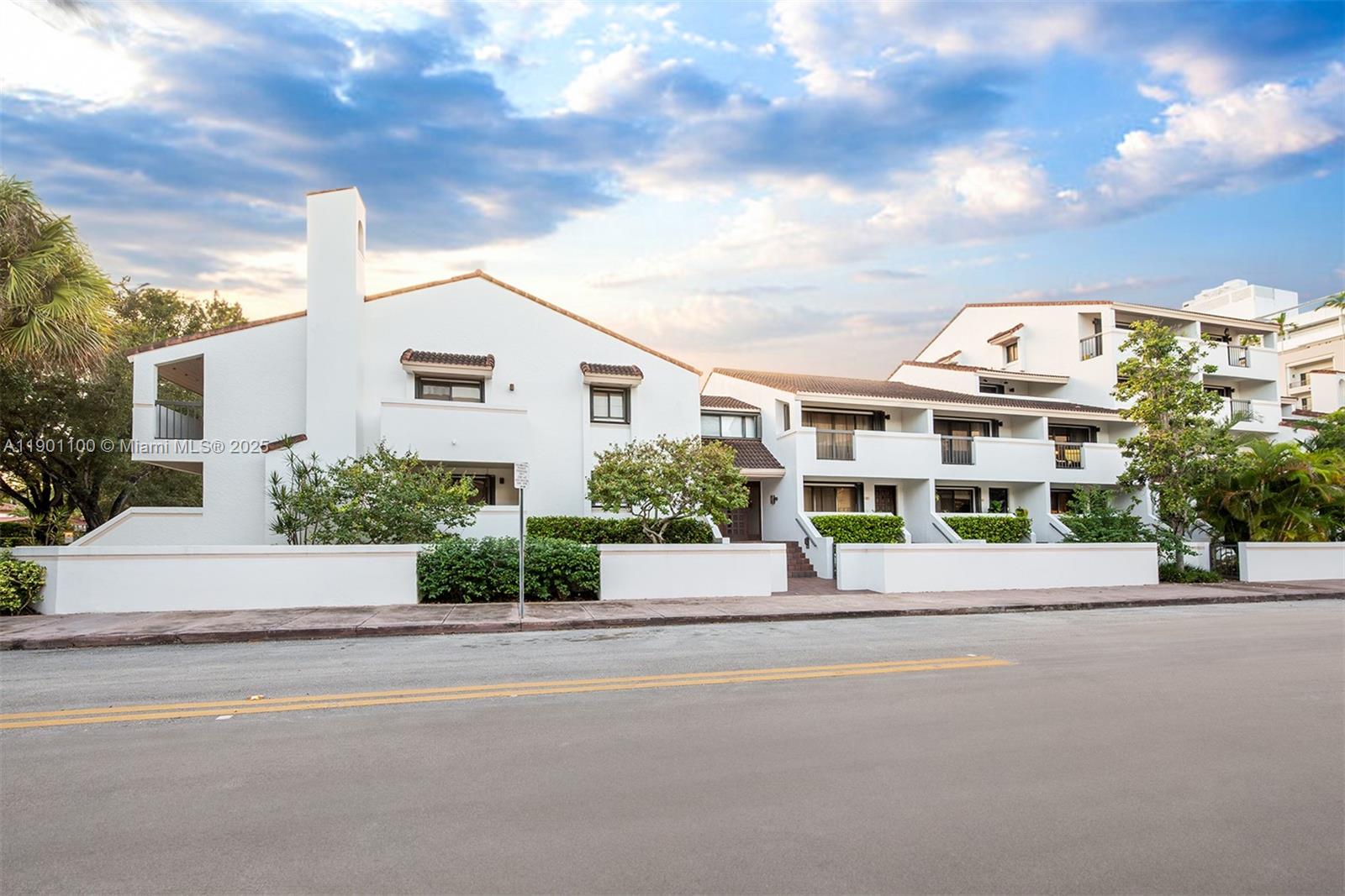 BILTMORE COURT VILLAS CON - Residential Lease