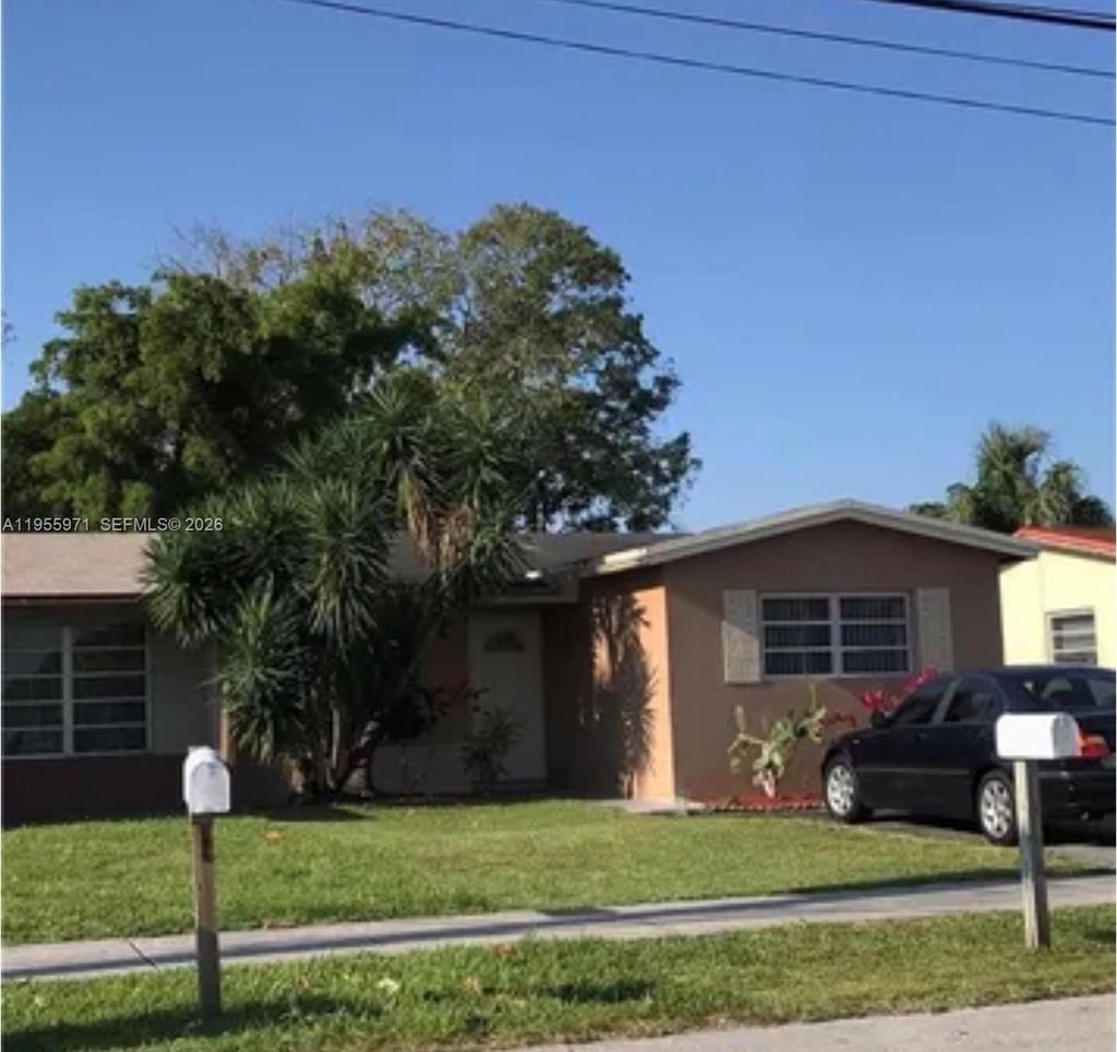 Photo of 6532 SW 18th Ct, North Lauderdale, FL 33068 (MLS # A11955971)