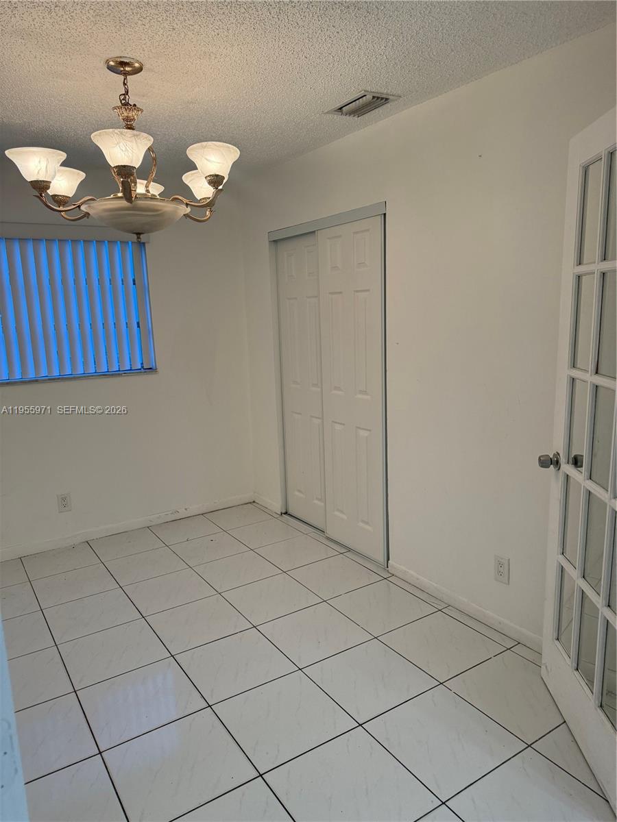 BROADVIEW COUNTRY CLUB - Residential