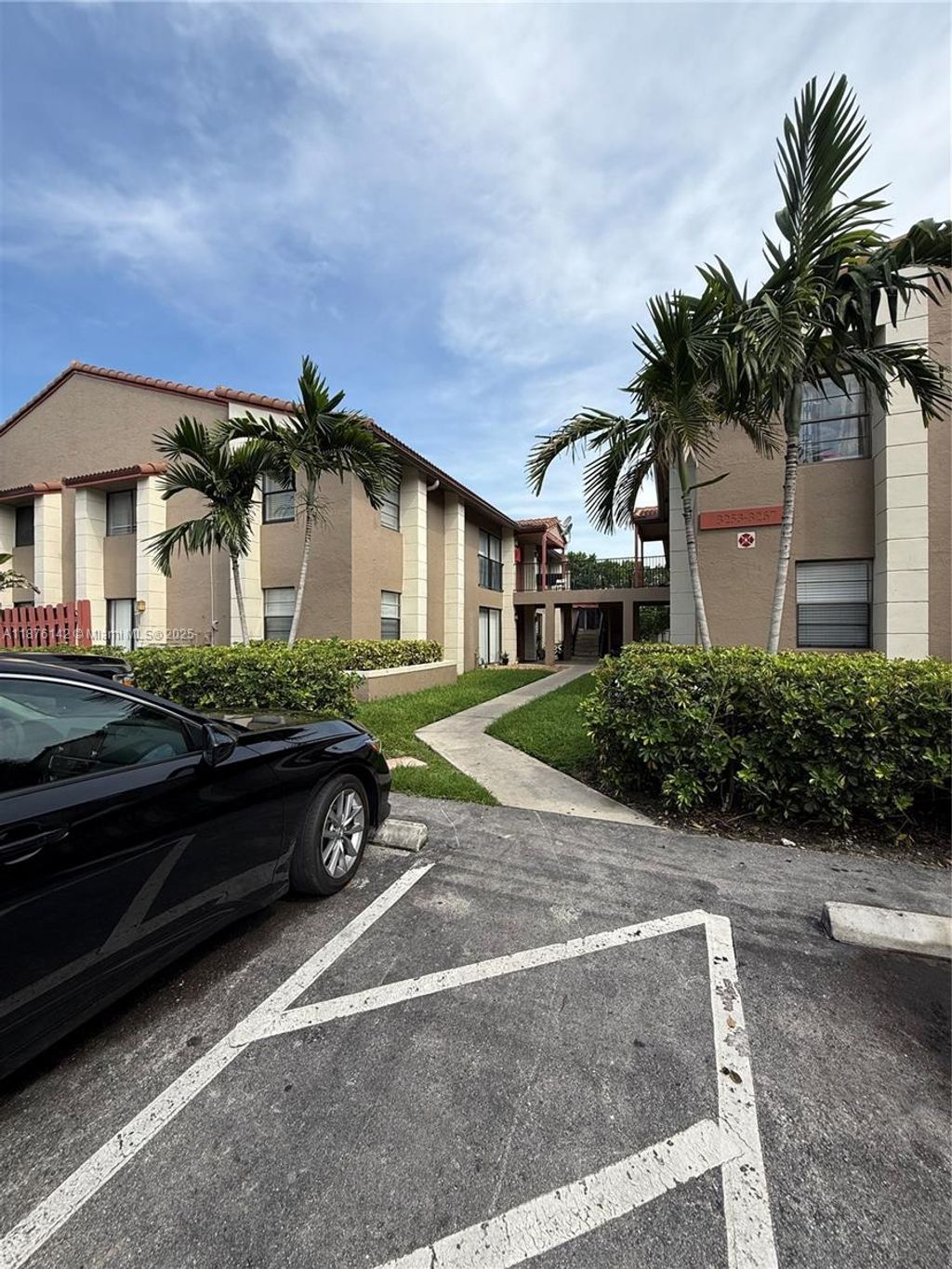 Photo of 3275 Coral Ridge Dr #3275, Coral Springs, FL 33065 (MLS # A11876142)