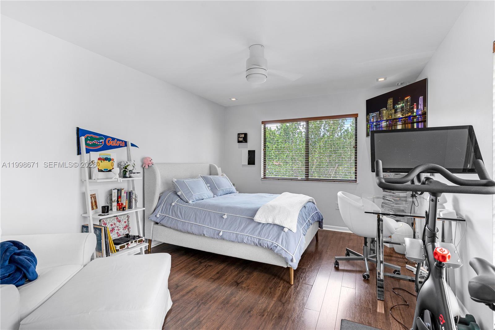 COSTA DEL SOL CONDO I - Residential