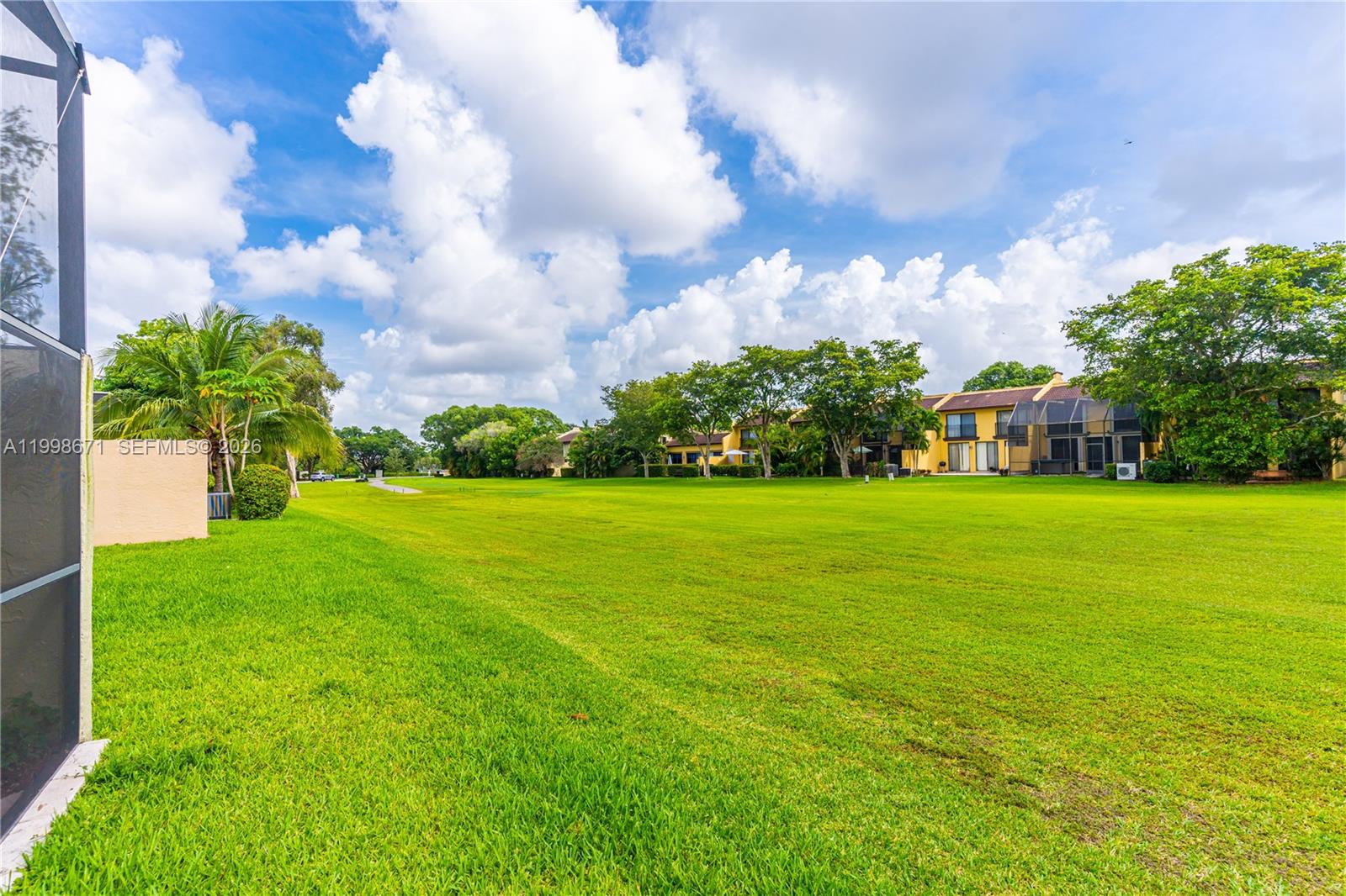 COSTA DEL SOL CONDO I - Residential