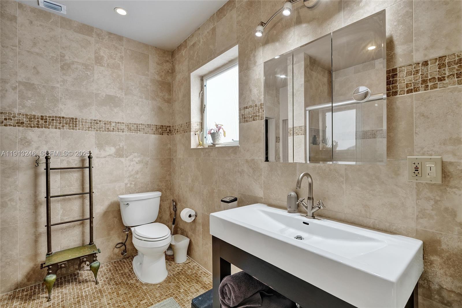 OCEAN BEACH ADDN NO 3 - Residential