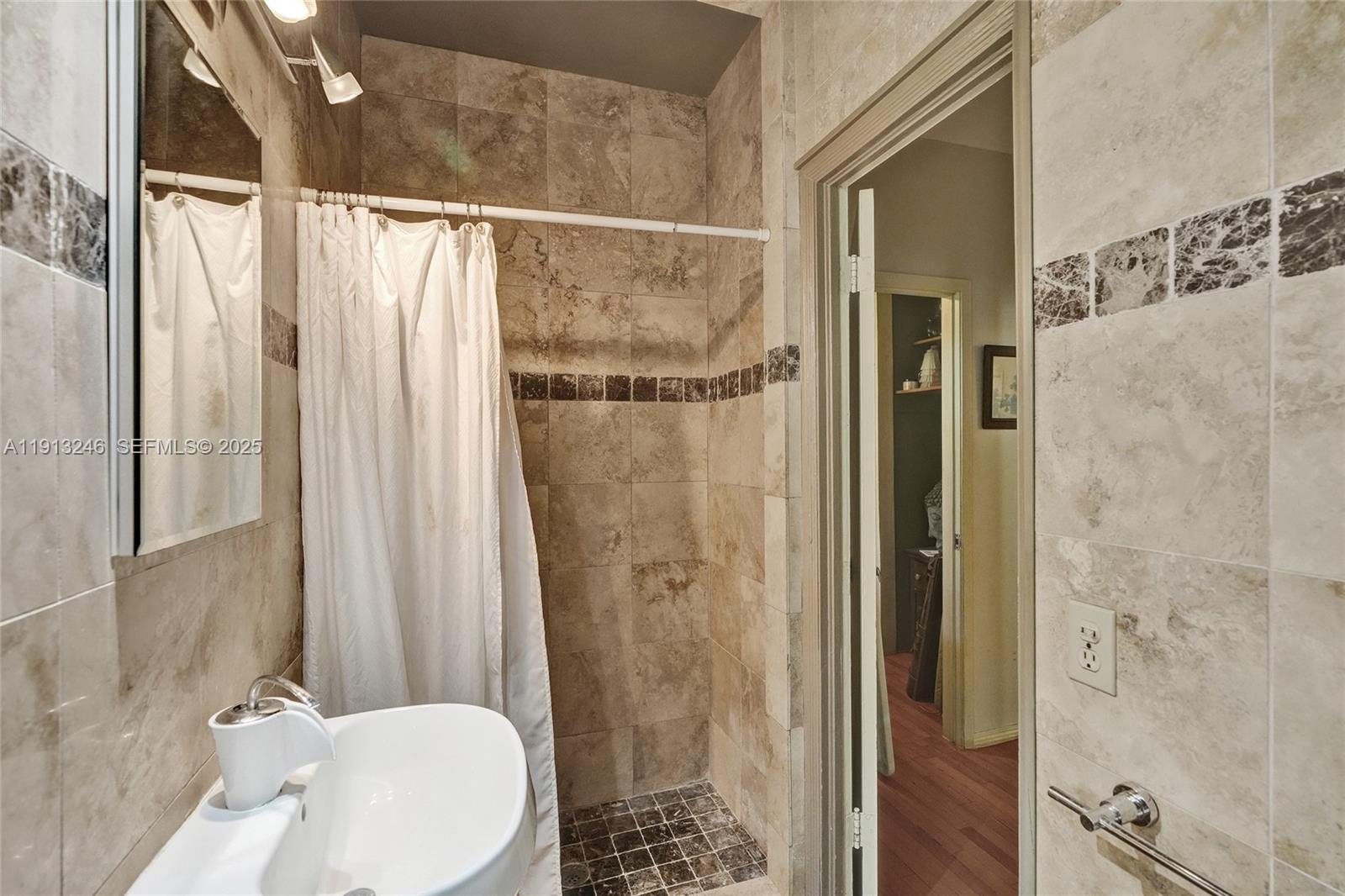 OCEAN BEACH ADDN NO 3 - Residential