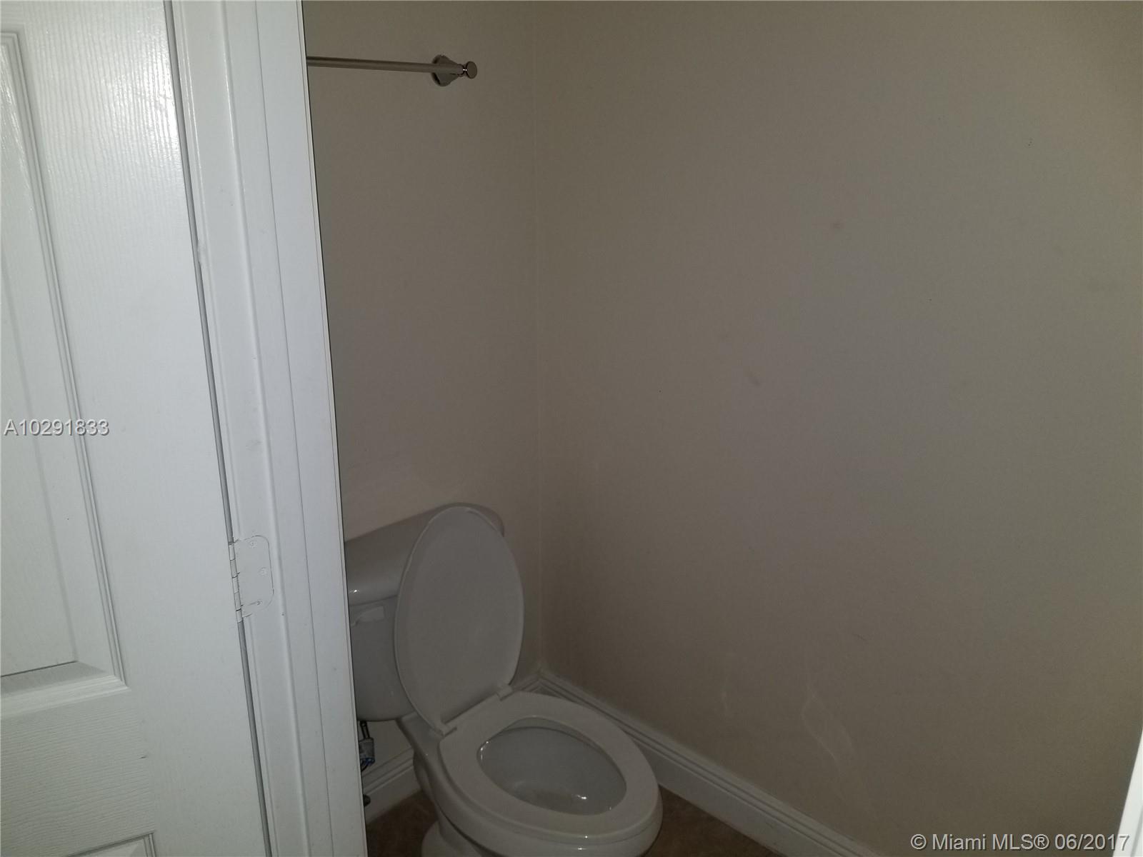 WALDMAN PLAT - Residential Lease