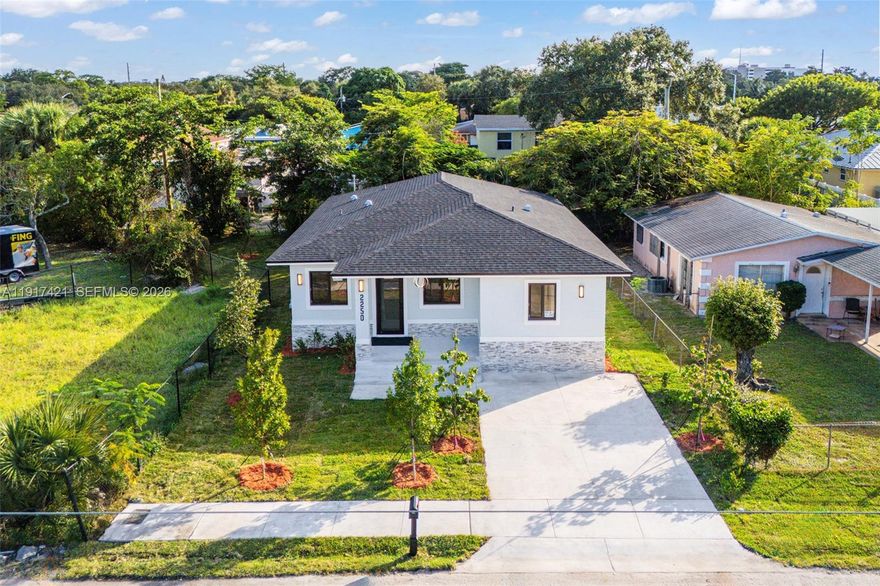 Welcome to 2250 Northwest 7th Court in Fort Lauderdale! This stunning home boasts 4 bedrooms and 3.5 baths, nestled in the vibrant heart of Fort Lauderdale. Enjoy convenient access to fantastic dining, shopping, and entertainment. Whether you're dreaming of a sleek modern style or a cozy retreat, this property is the ideal foundation to create your perfect paradise!