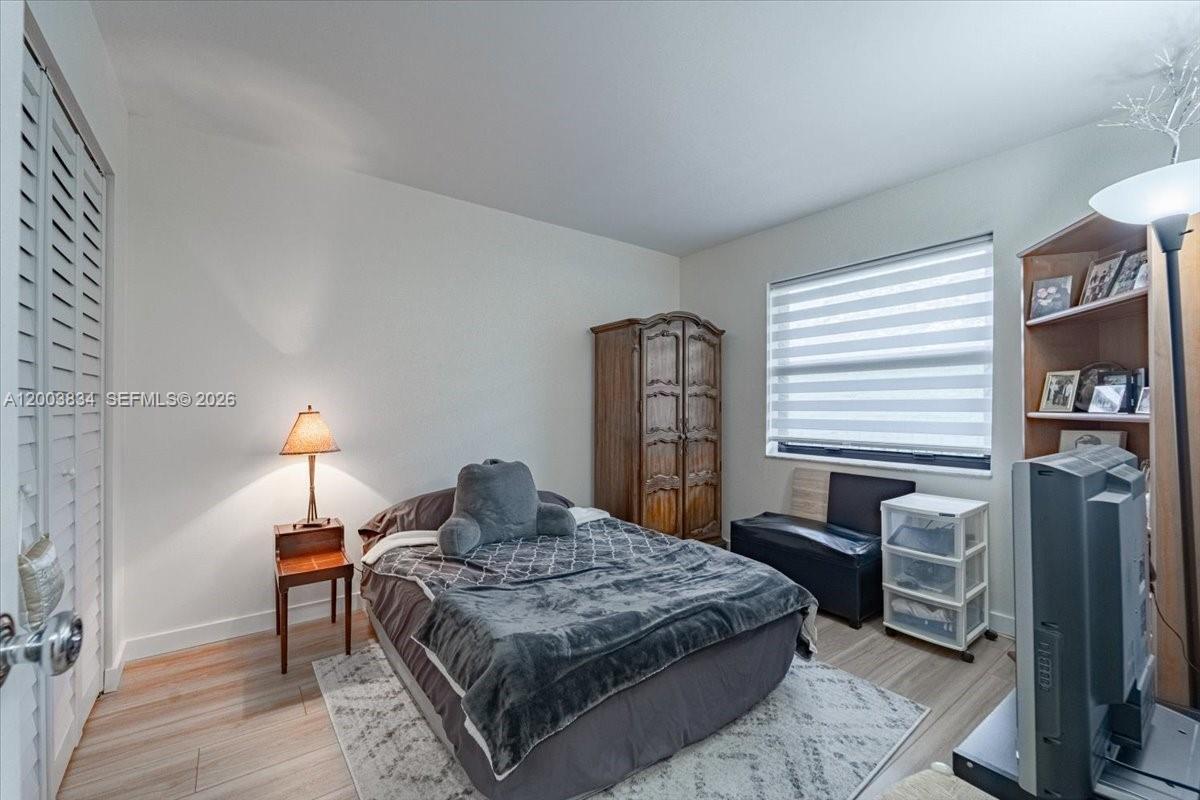 10501 W Broward Blvd 409