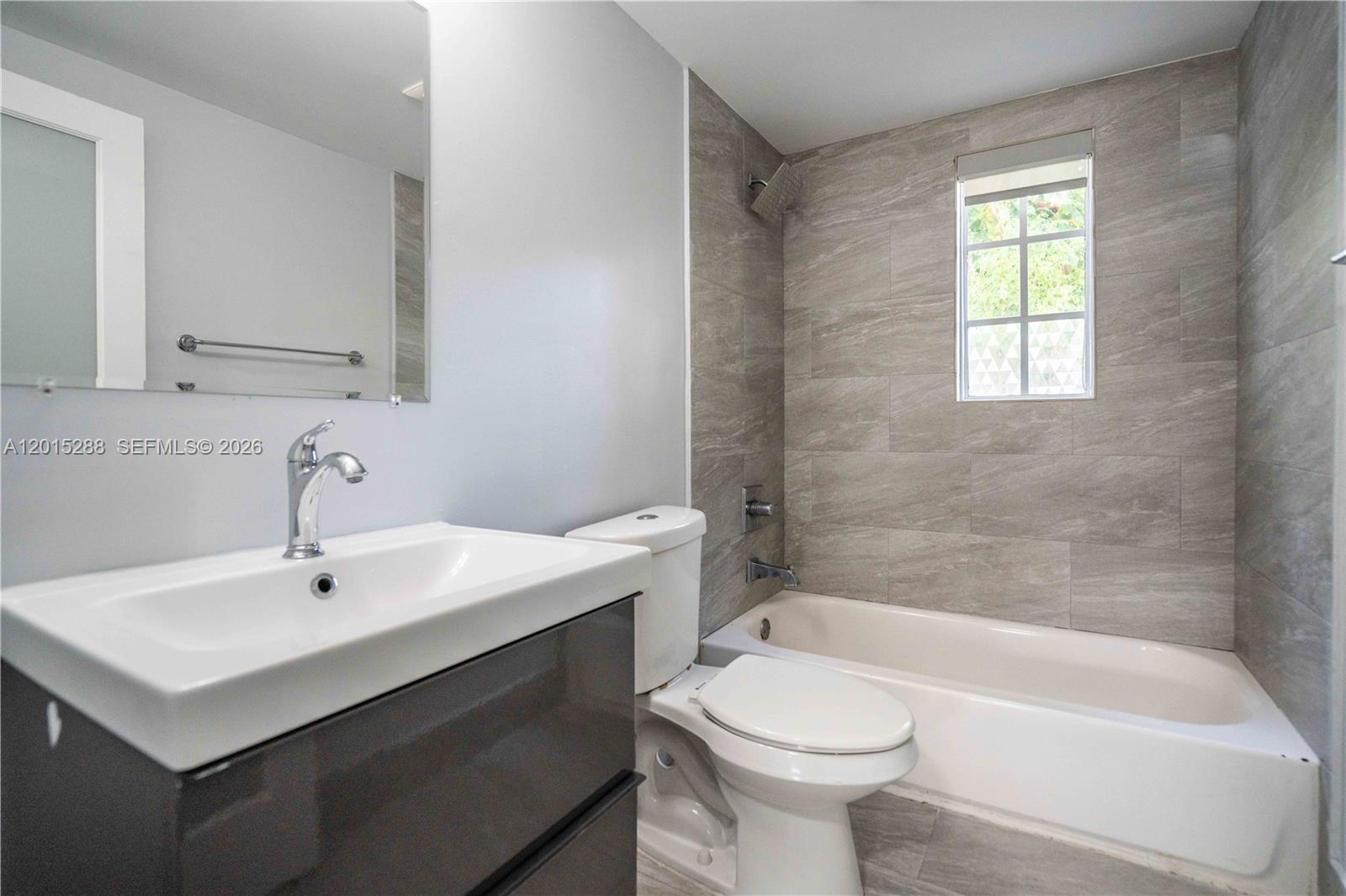 BEACH BAY SUB - Residential Lease