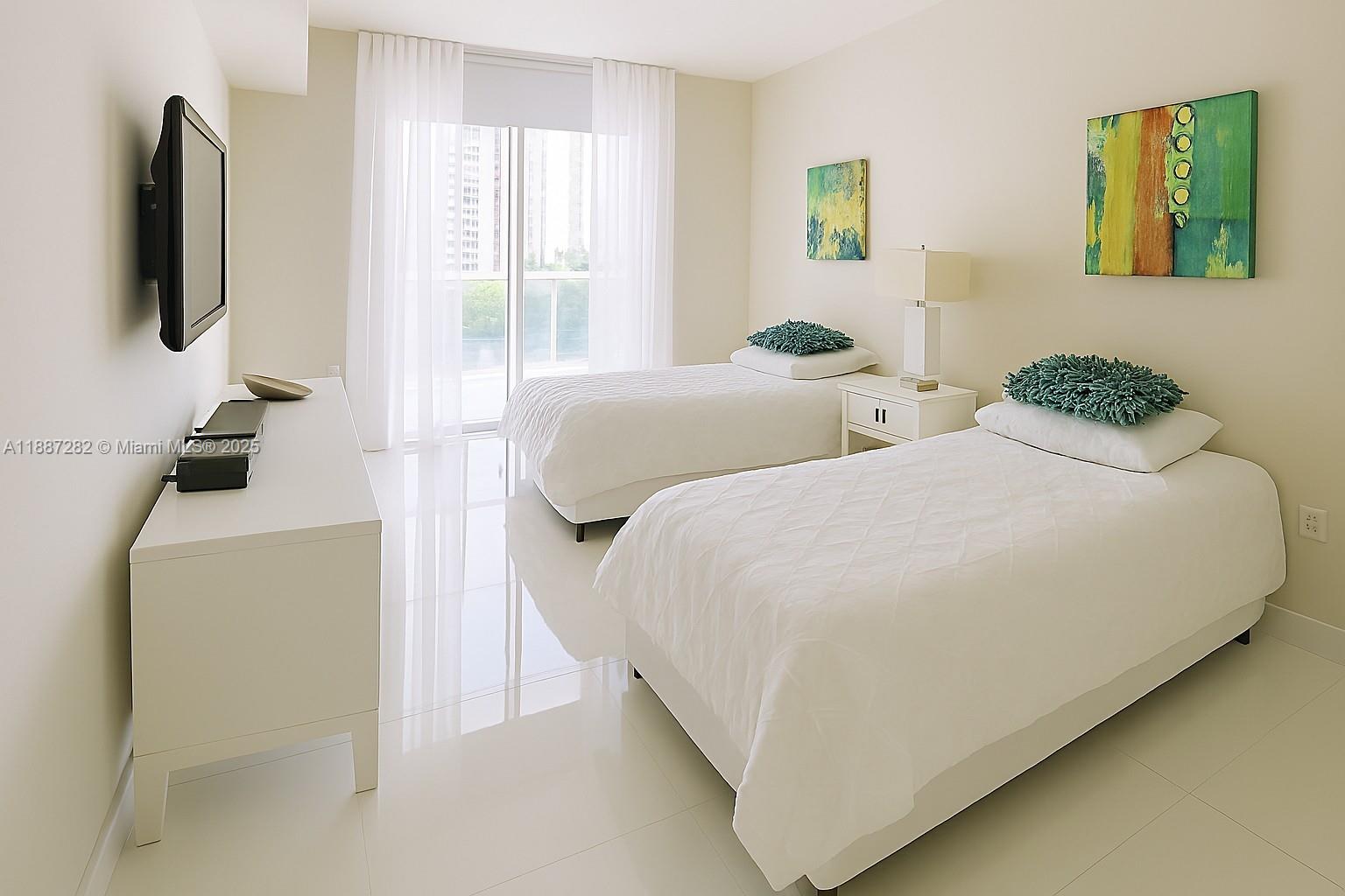 ST TROPEZ ON THE BAY III - Residential Lease