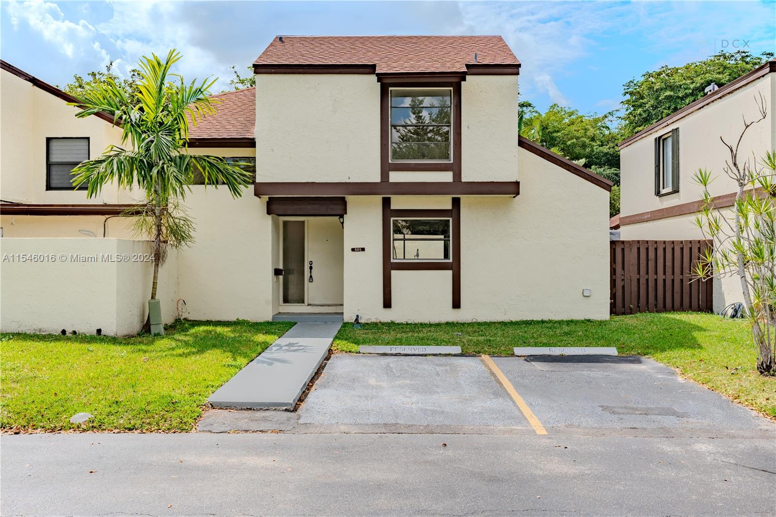 Property for Sale at 520 Nw 99th Pl 520, Miami, Broward County, Florida - Bedrooms: 3 
Bathrooms: 2  - $419,000
