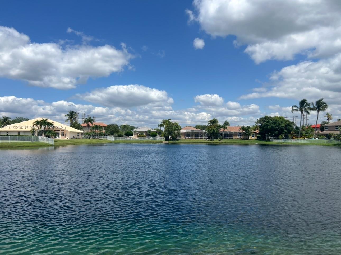 STONERIDGE LAKE ESTATES P - Residential
