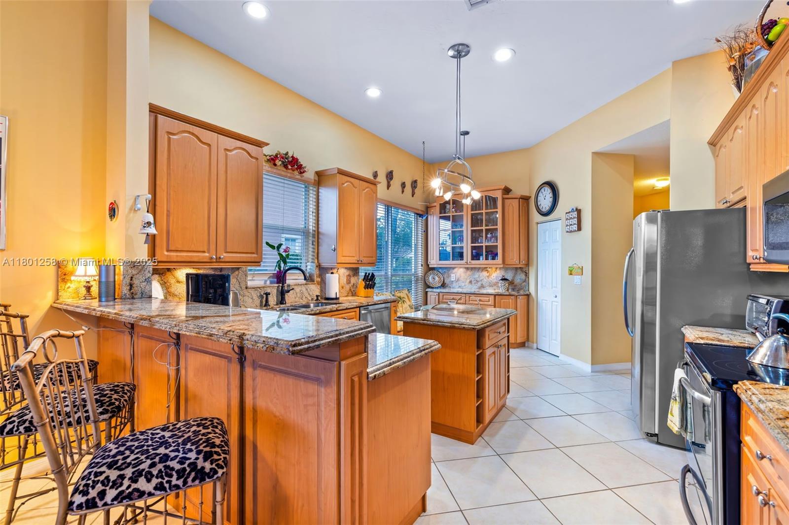 STONERIDGE LAKE ESTATES P - Residential