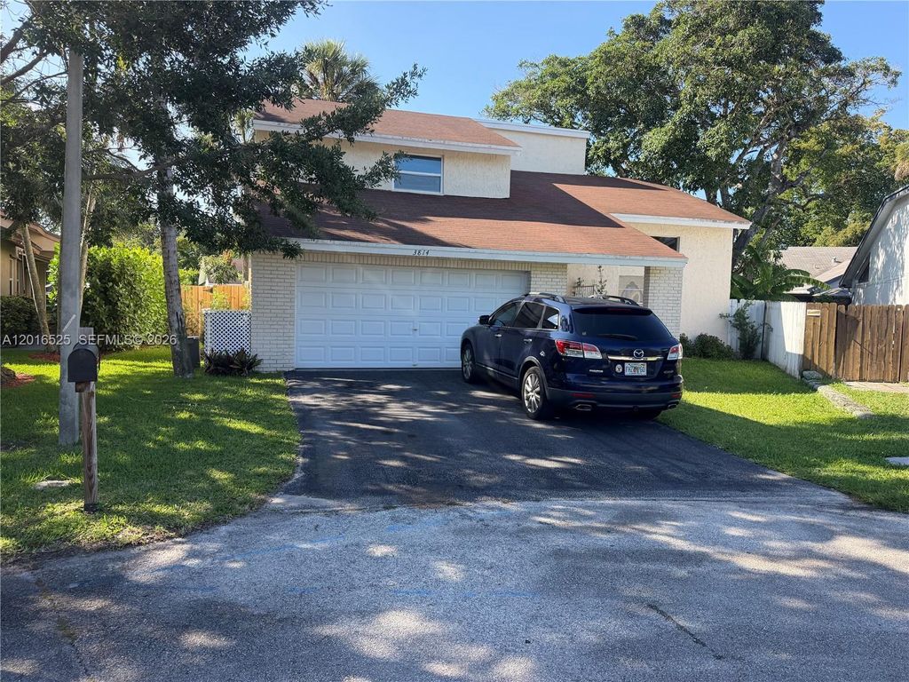 Photo of 3814 NW 73rd Way, Coral Springs, FL 33065 (MLS # A12016525)